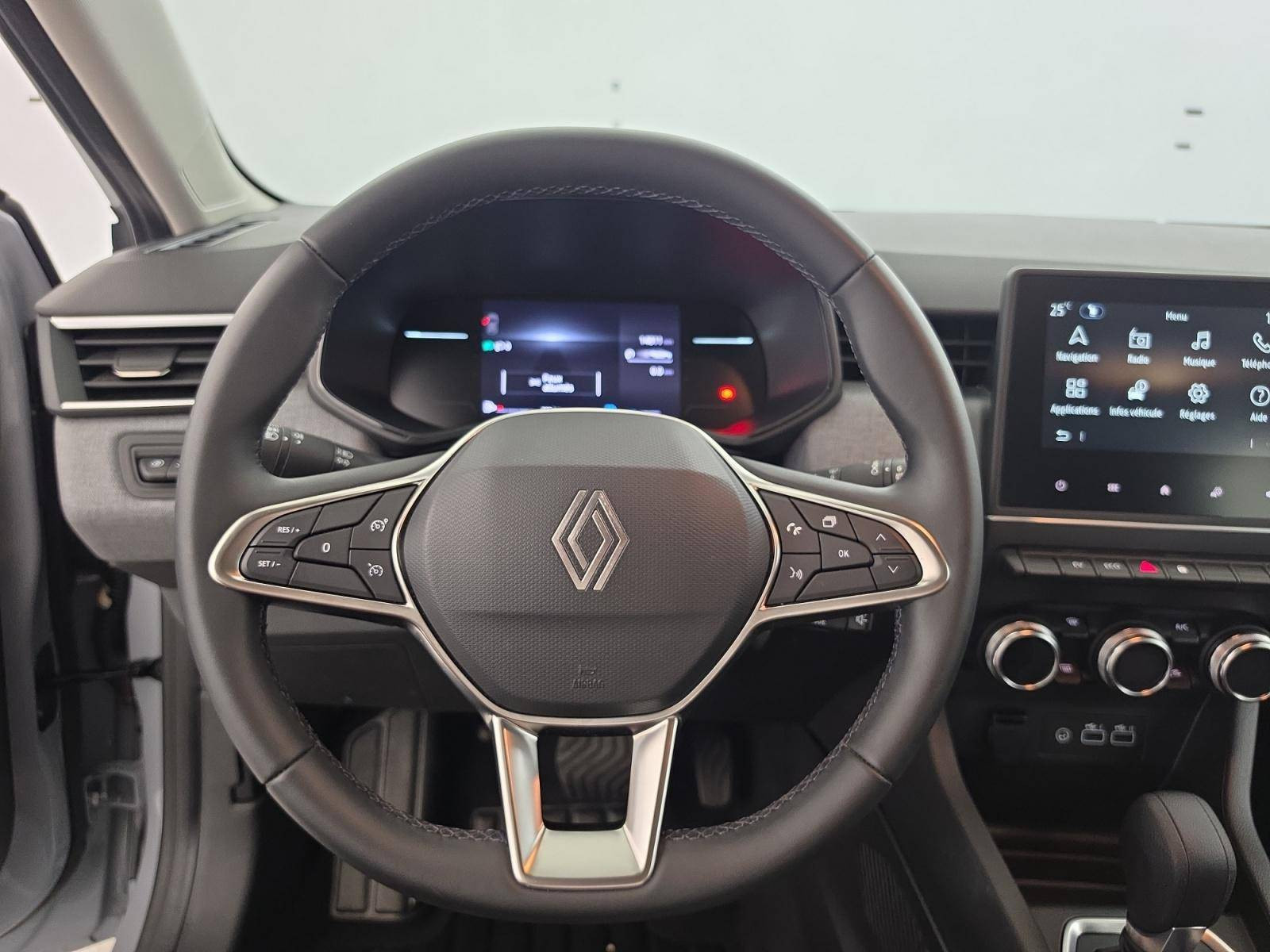 Vente en ligne Renault Clio 5 Clio E-Tech full hybrid 145 ch GSR2 au prix de 19 190 €