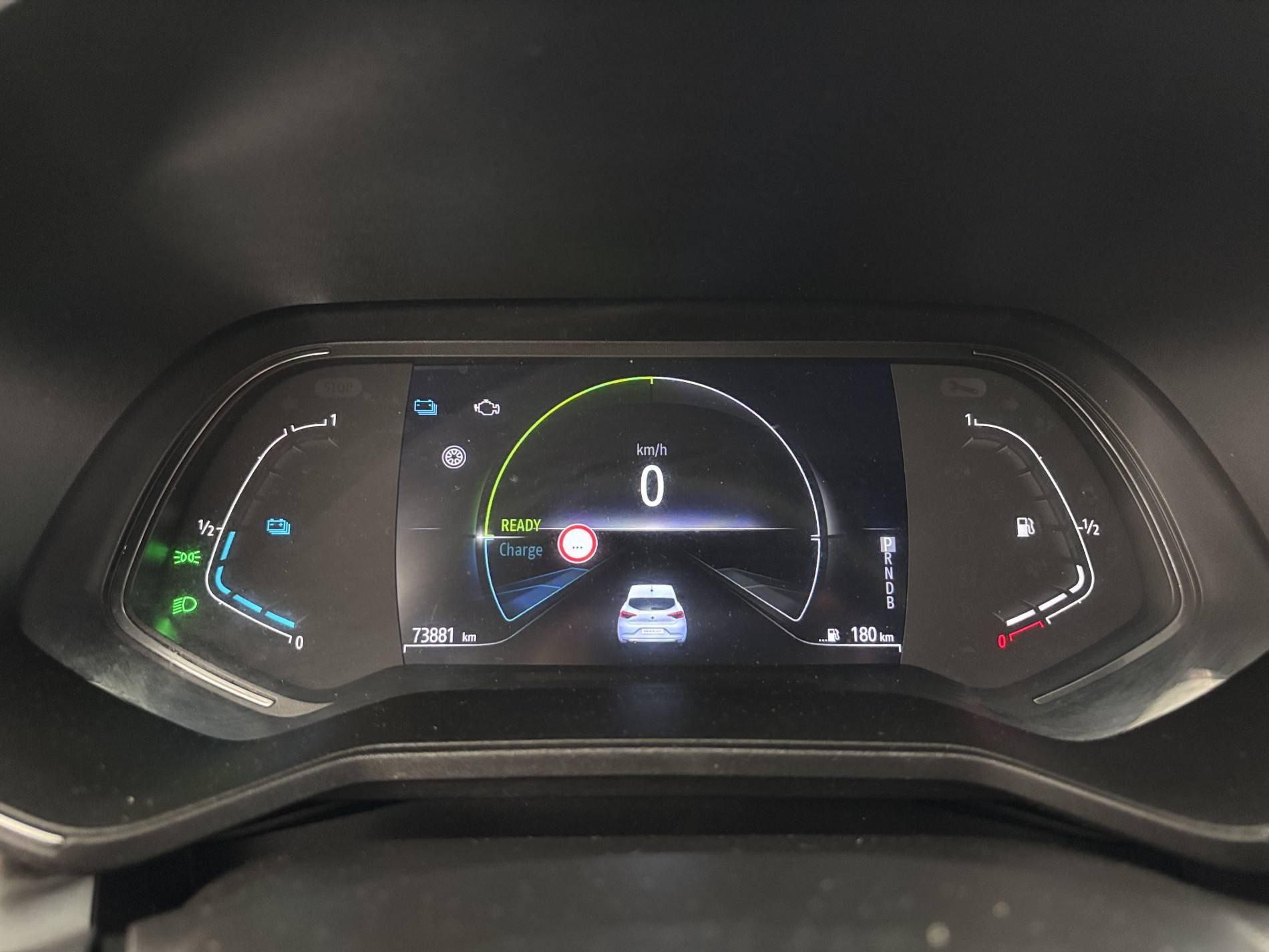 Vente en ligne Renault Clio 5 Clio E-Tech 140 - 21 au prix de 14 890 €