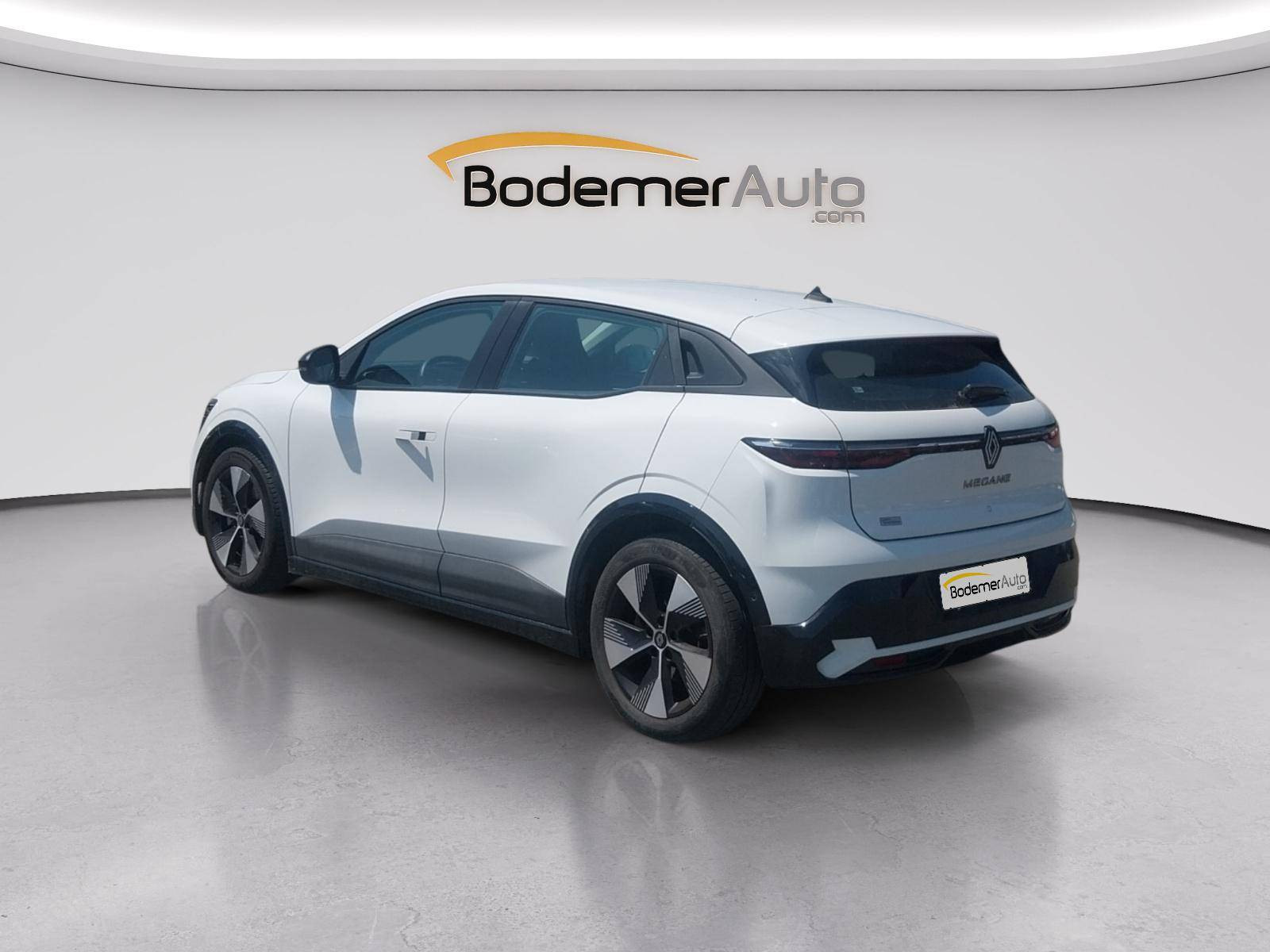 Vente en ligne Renault Megane E-Tech  EV40 130ch standard charge au prix de 17 900 €