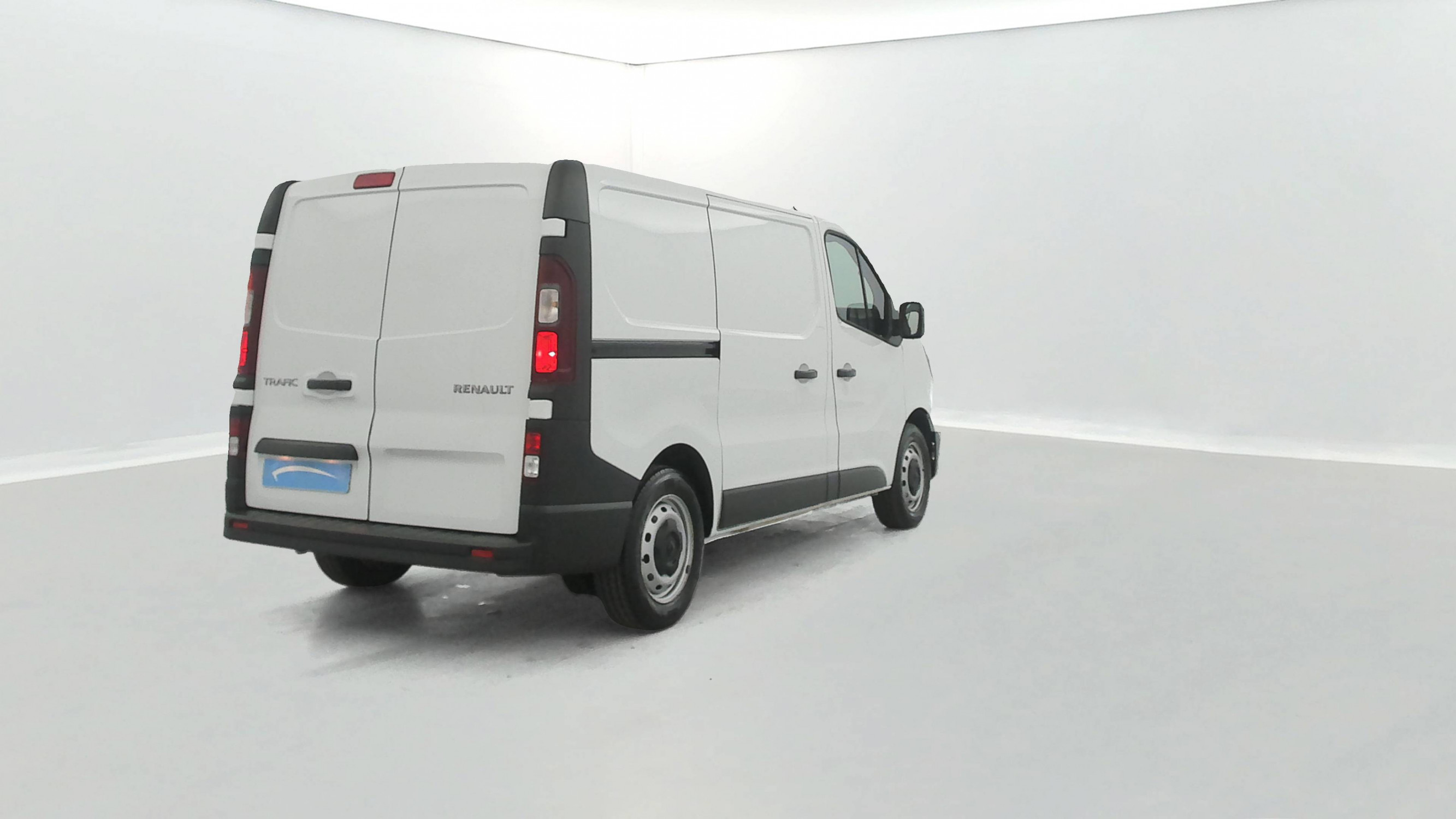 Vente en ligne Renault Trafic 3 Fourgon TRAFIC FGN L1H1 2800 KG BLUE DCI 110 au prix de 17 790 €