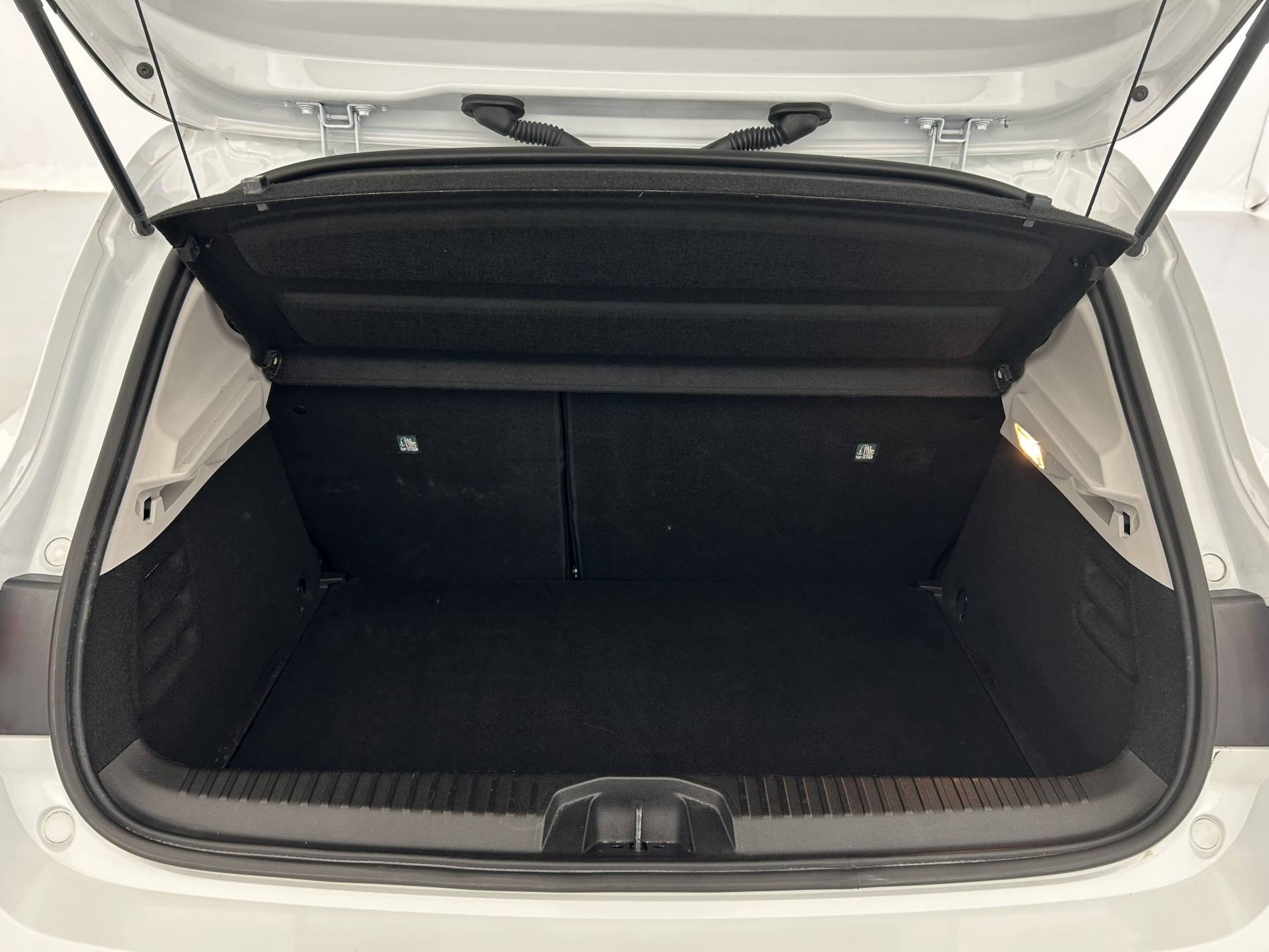 Vente en ligne Renault Clio 5 Clio TCe 90 au prix de 13 490 €