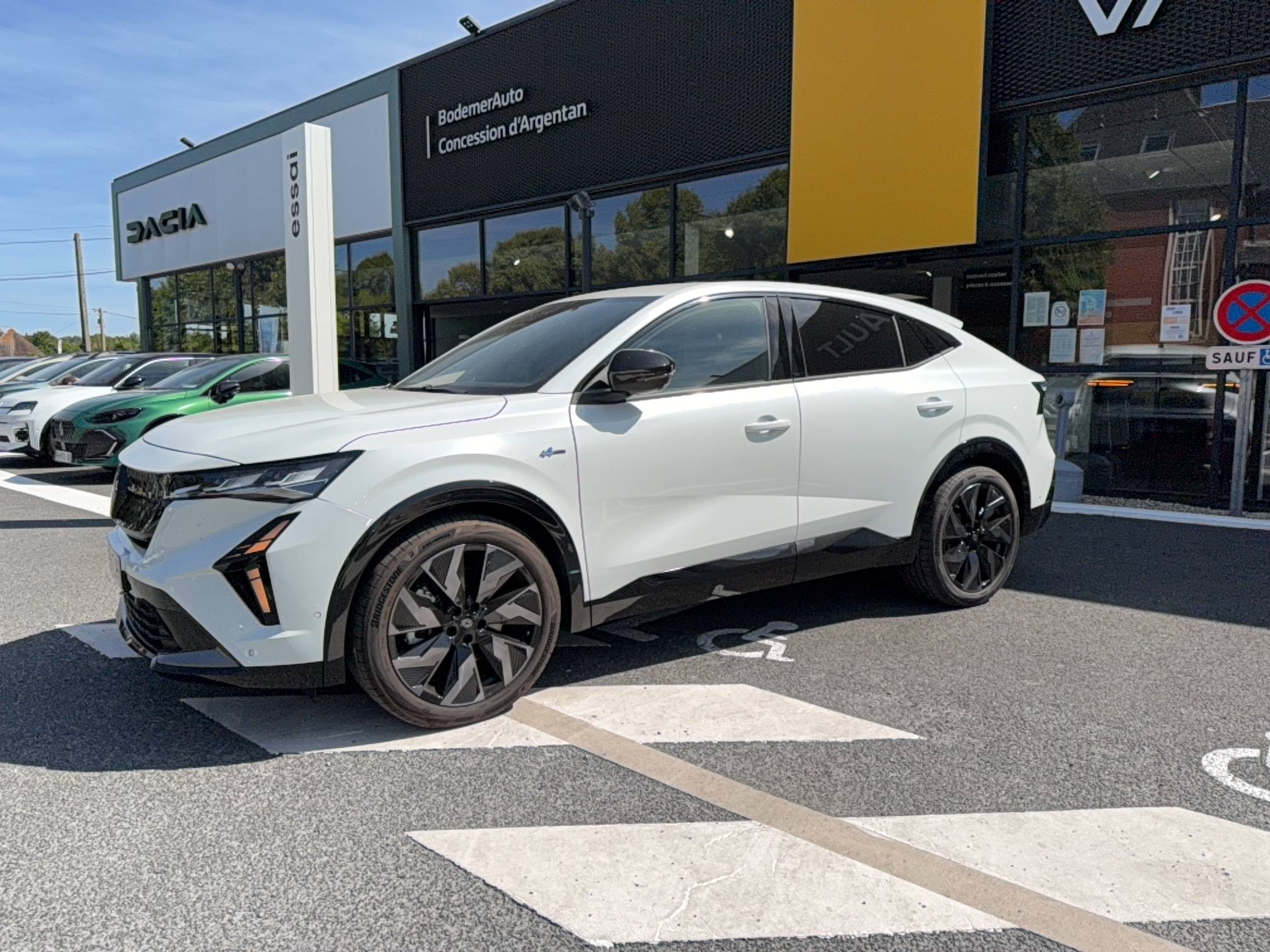 Renault Rafale  E-Tech full hybrid 200 ch occasion de 2026 en vente à Argentan