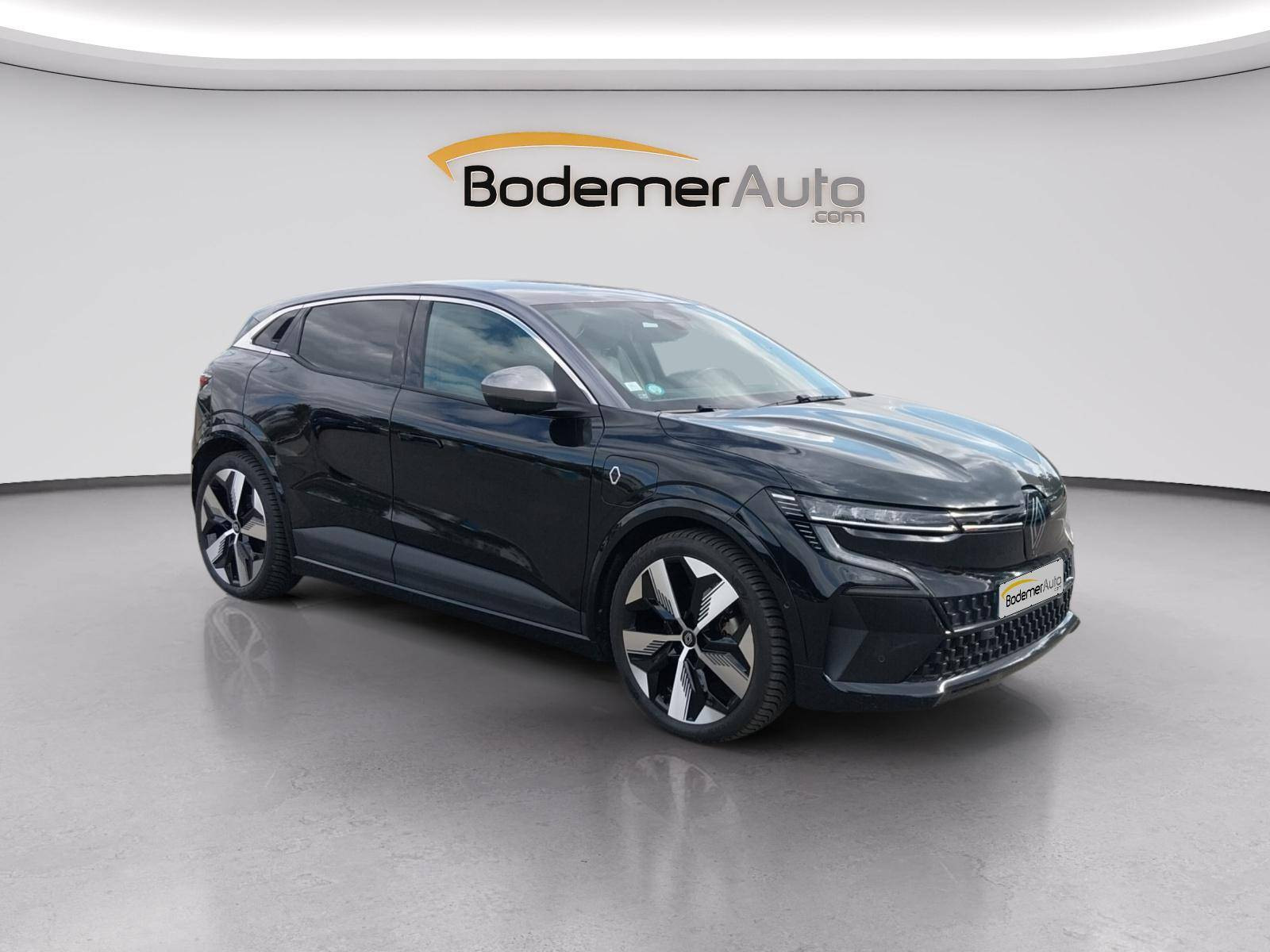 Vente en ligne Renault Megane E-Tech  EV60 220 ch super charge au prix de 24 999 €