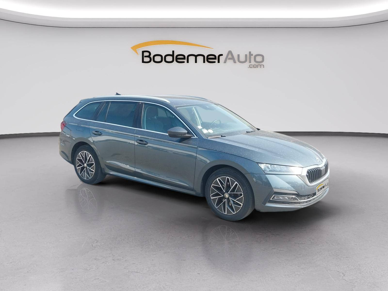 Vente en ligne Skoda Octavia Combi  2.0 TDI 150 ch DSG7 au prix de 19 980 €