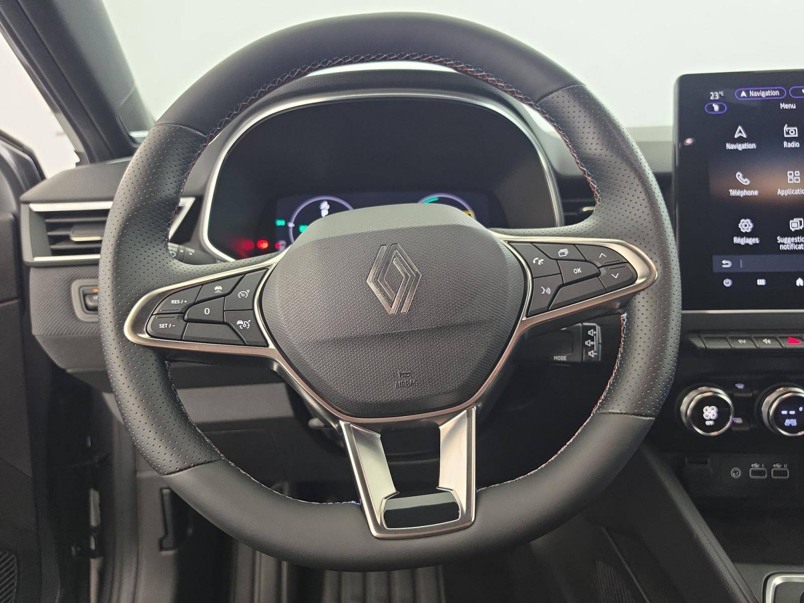 Vente en ligne Renault Clio 5 Clio E-Tech full hybrid 145 ch GSR2 au prix de 21 390 €