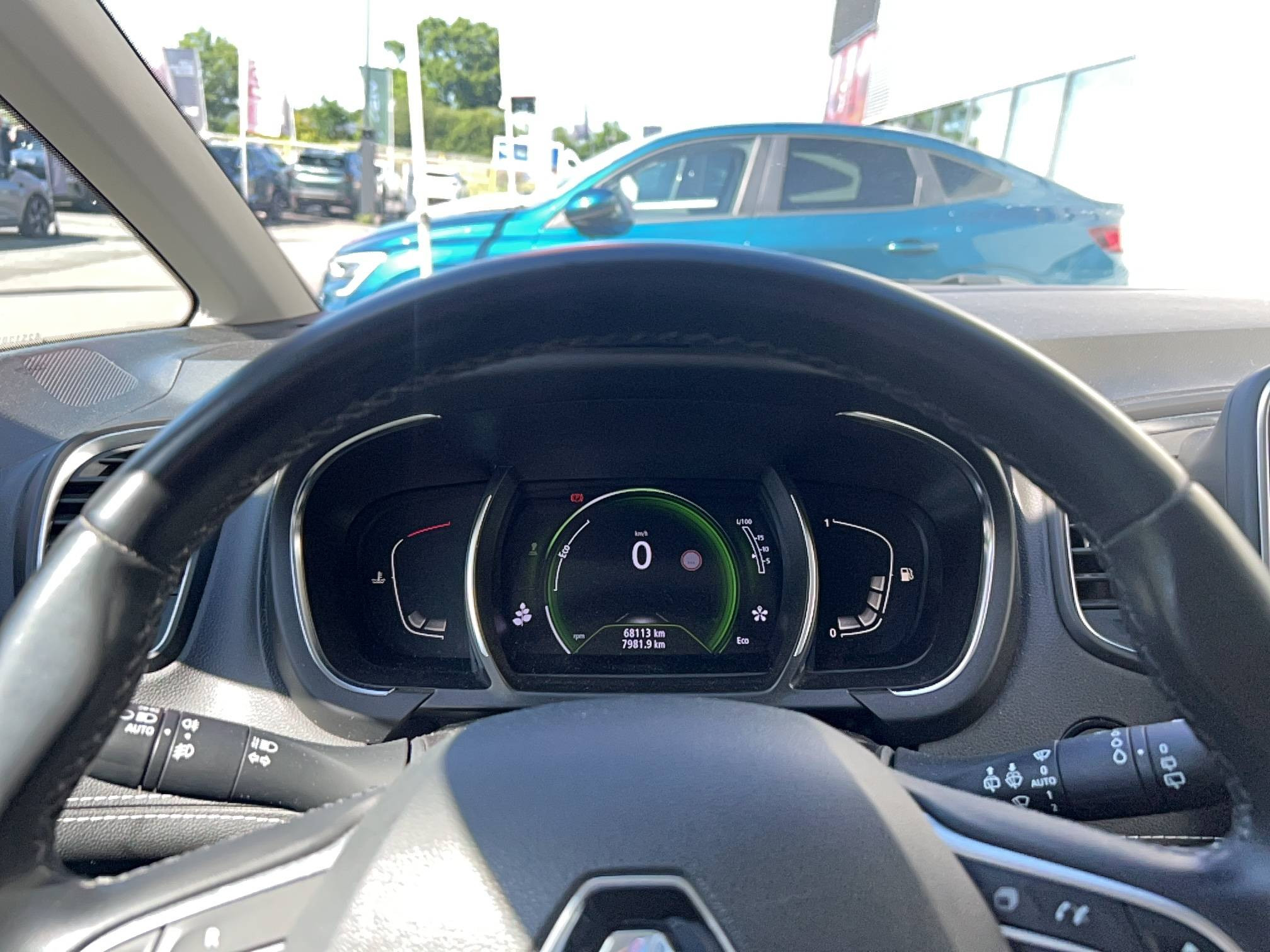 Vente en ligne Renault Scenic 4 Scenic TCe 140 FAP au prix de 15 590 €
