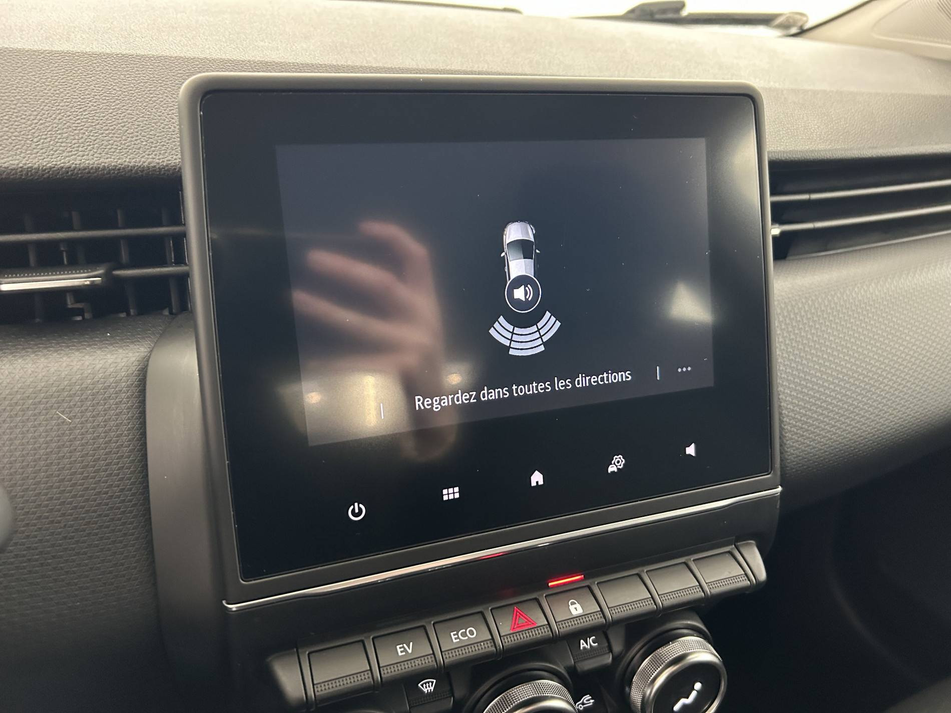 Vente en ligne Renault Clio 5 CLIO SOCIETE E-TECH 140 - 21 au prix de 13 990 €