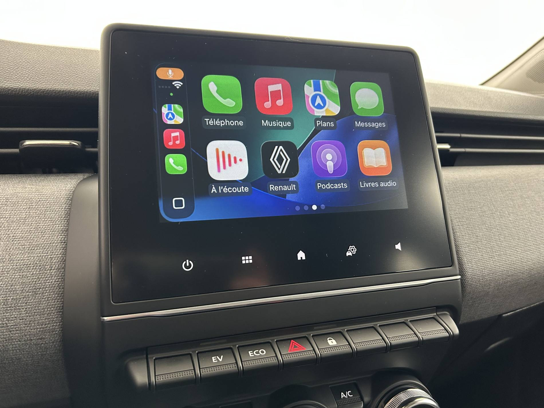 Vente en ligne Renault Clio 5 Clio E-Tech full hybrid 145 ch GSR2 au prix de 19 590 €