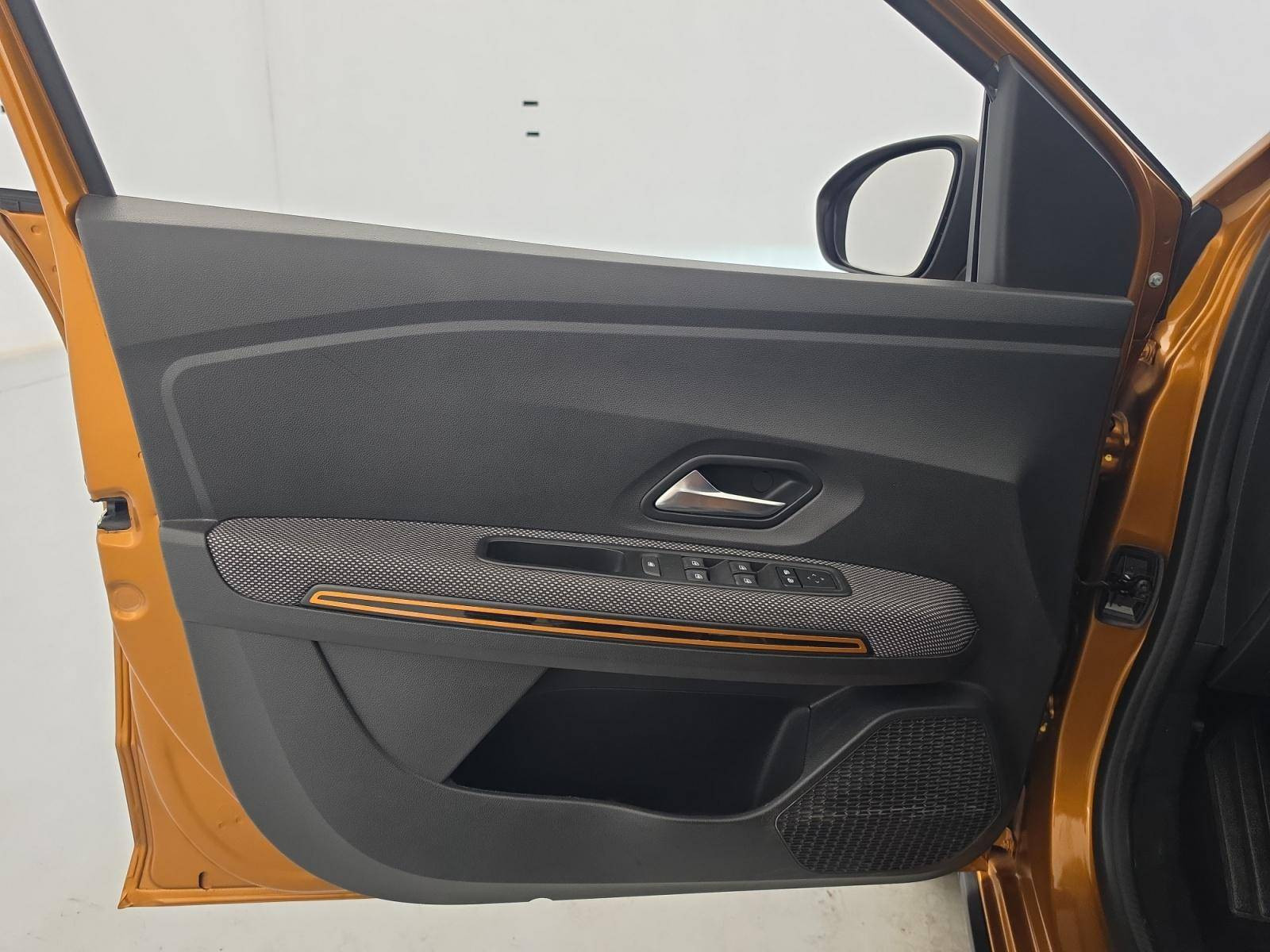 Vente en ligne Dacia Sandero  ECO-G 100 au prix de 11 990 €