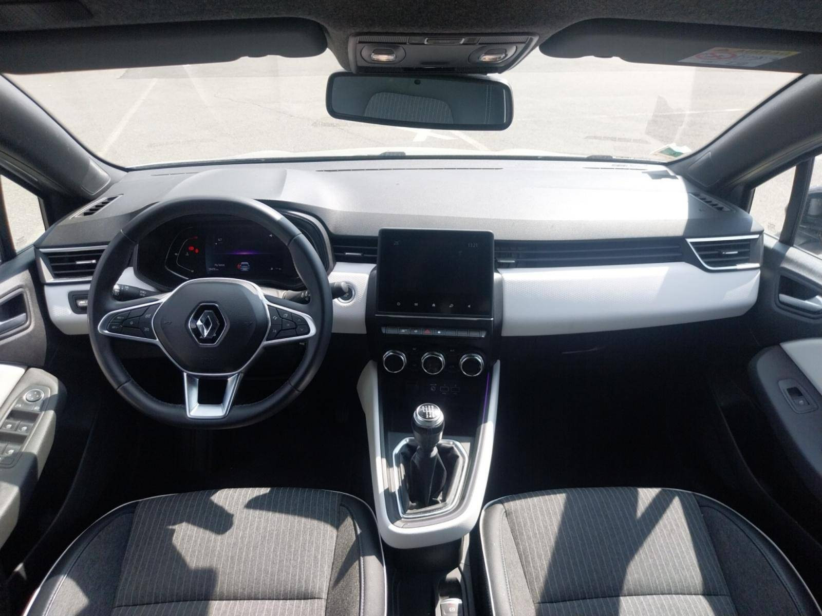Vente en ligne Renault Clio 5 Clio TCe 90 au prix de 14 490 €