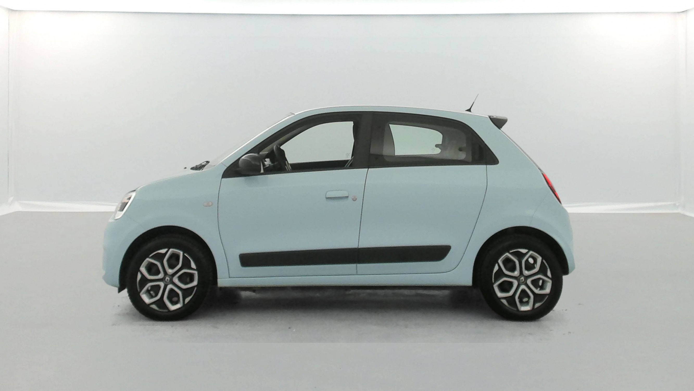 Vente en ligne Renault Twingo Electrique Twingo III E-Tech au prix de 12 990 €