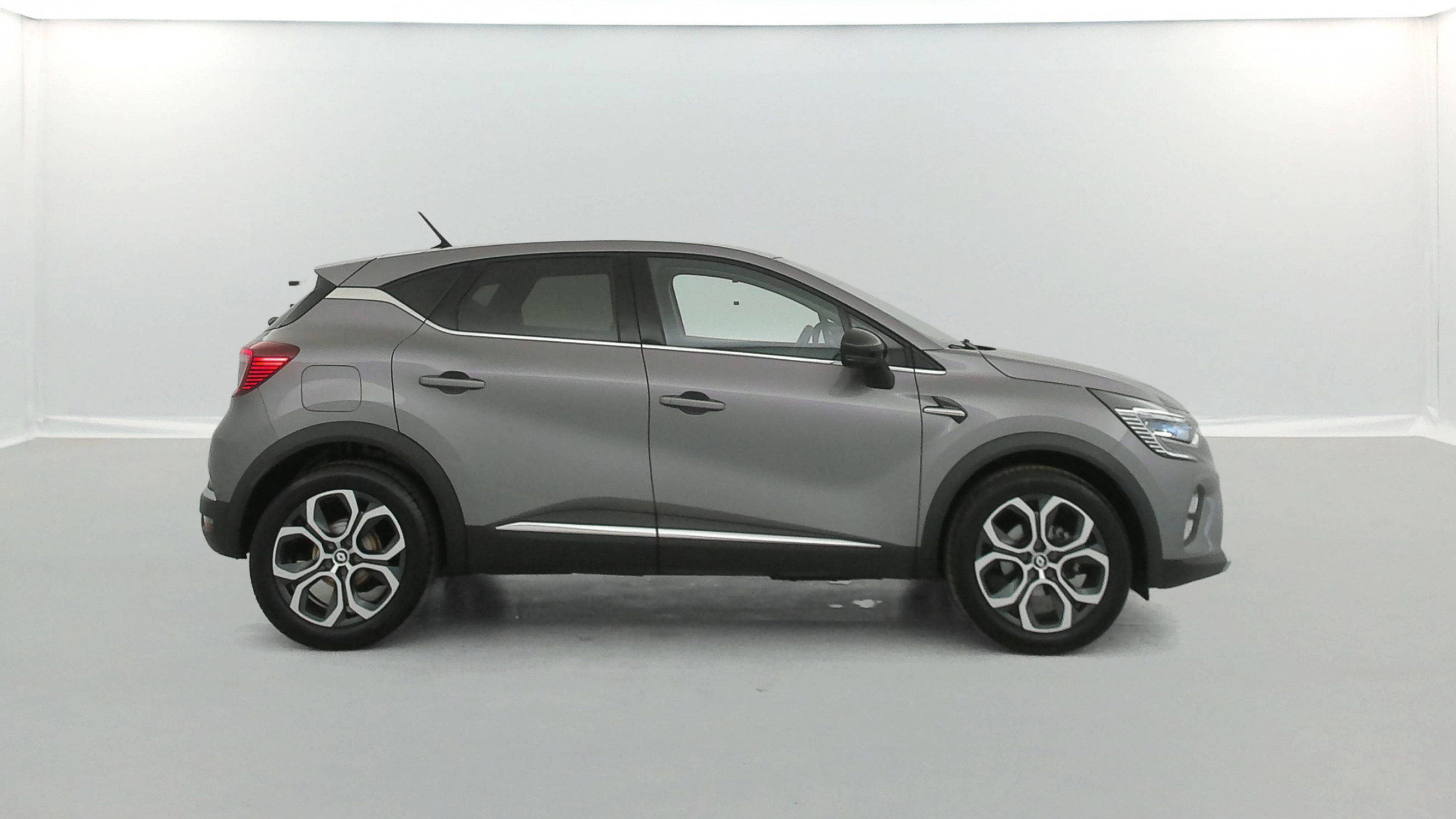 Vente en ligne Renault Captur  TCe 90 au prix de 15 990 €