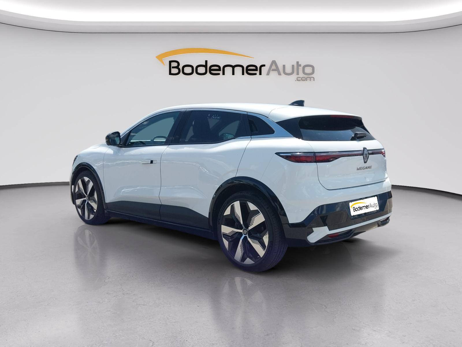 Vente en ligne Renault Megane E-Tech  EV60 220 ch super charge au prix de 23 450 €