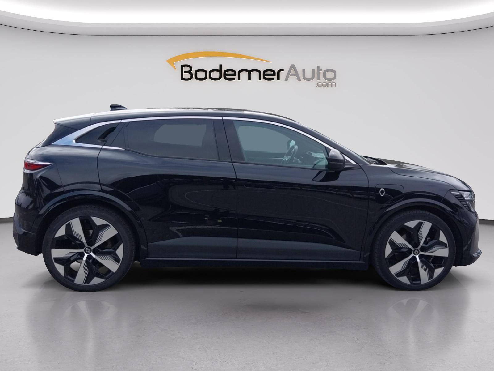 Vente en ligne Renault Megane E-Tech  EV60 220 ch super charge au prix de 20 990 €