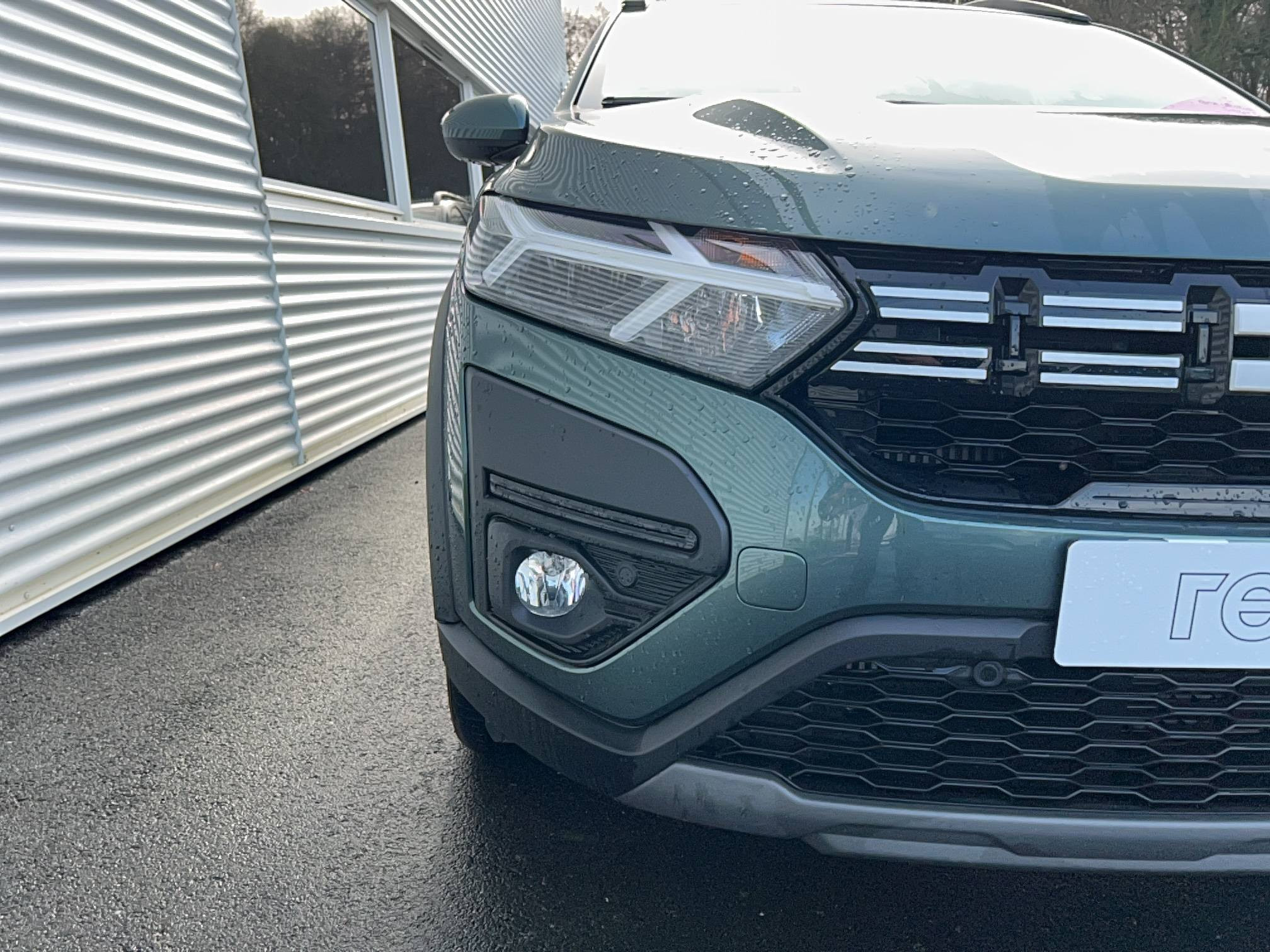 Vente en ligne Dacia Jogger  ECO-G 100 7 places GSR2 au prix de 18 790 €