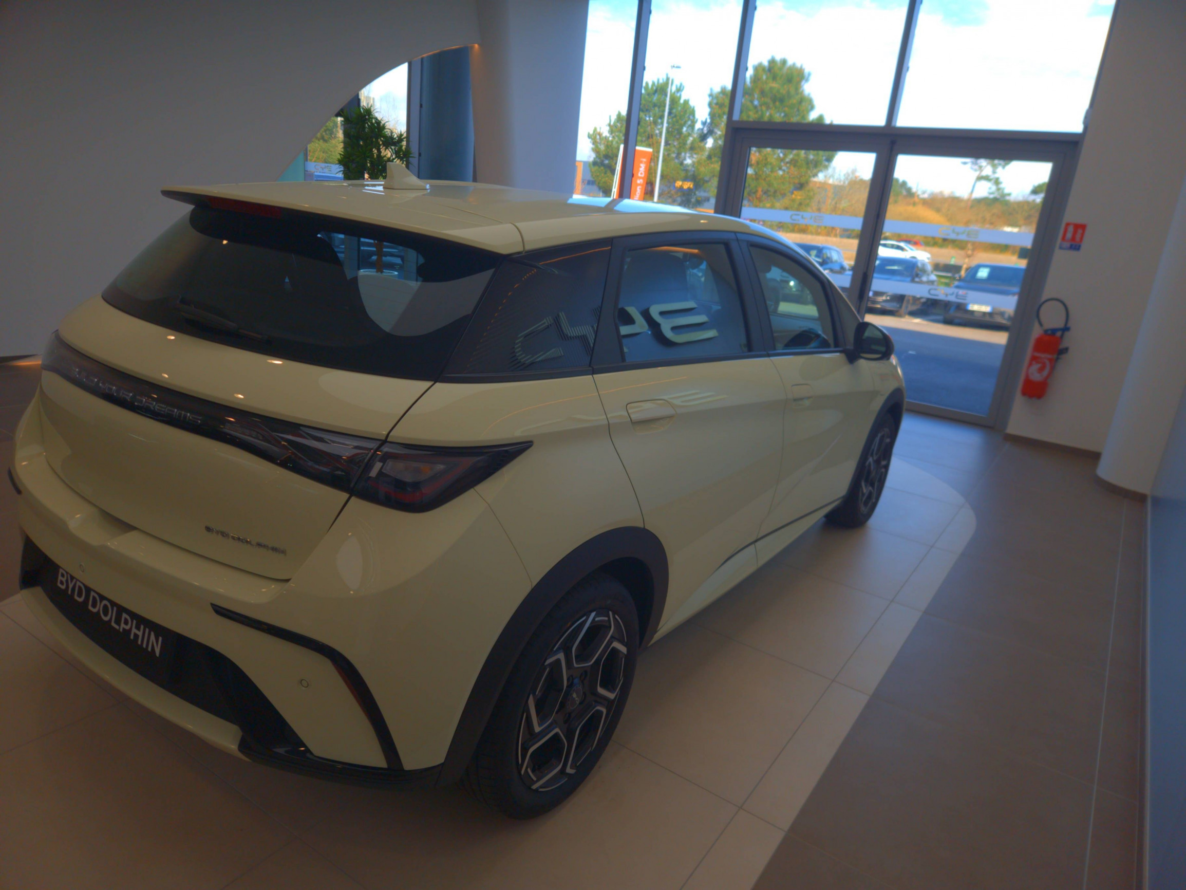 Vente en ligne Byd Dolphin  60,4 kWh 204 ch au prix de 27 990 €