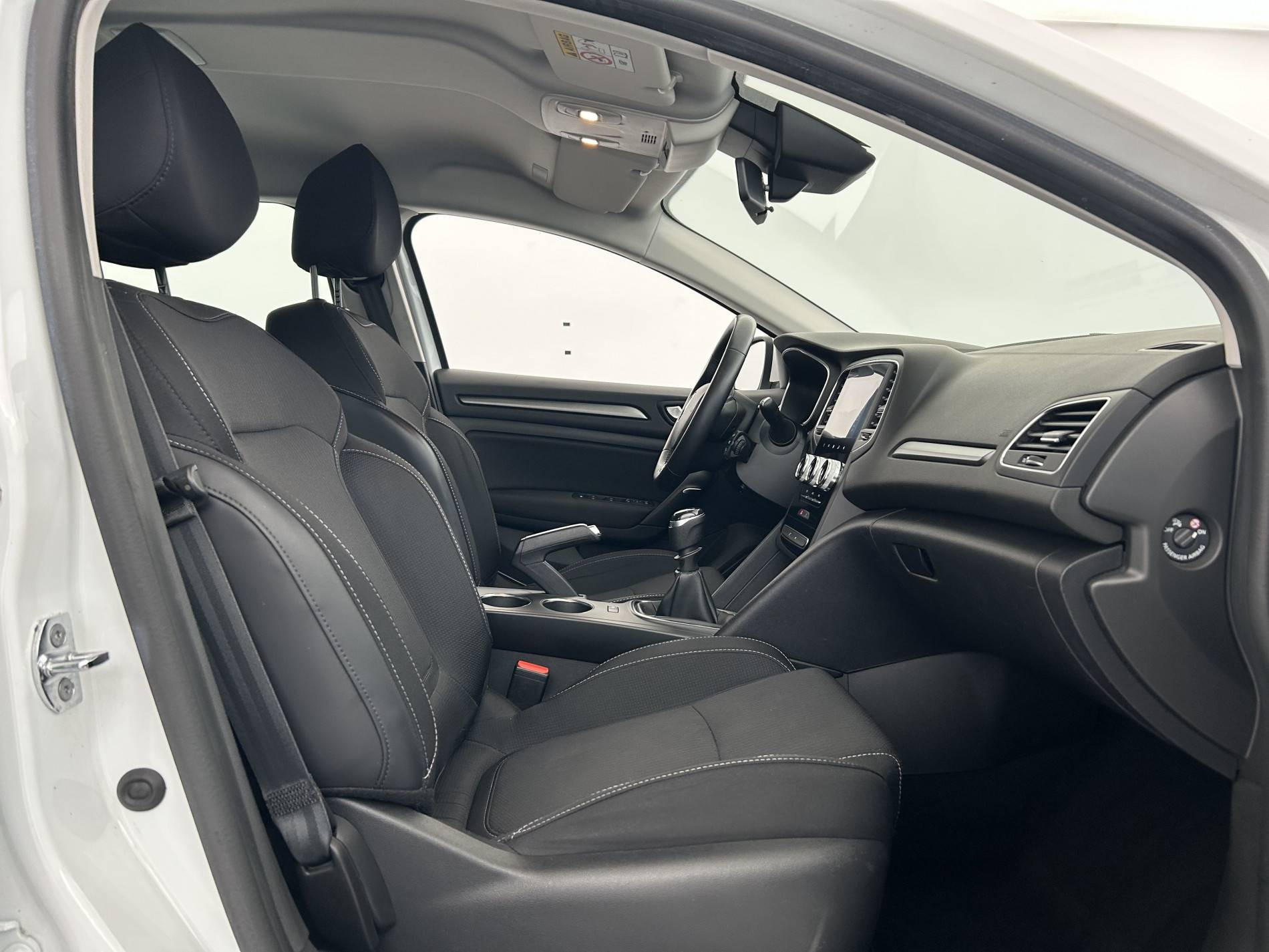 Vente en ligne Renault Megane 4 Estate Mégane IV Estate Blue dCi 115 - 21N au prix de 15 890 €