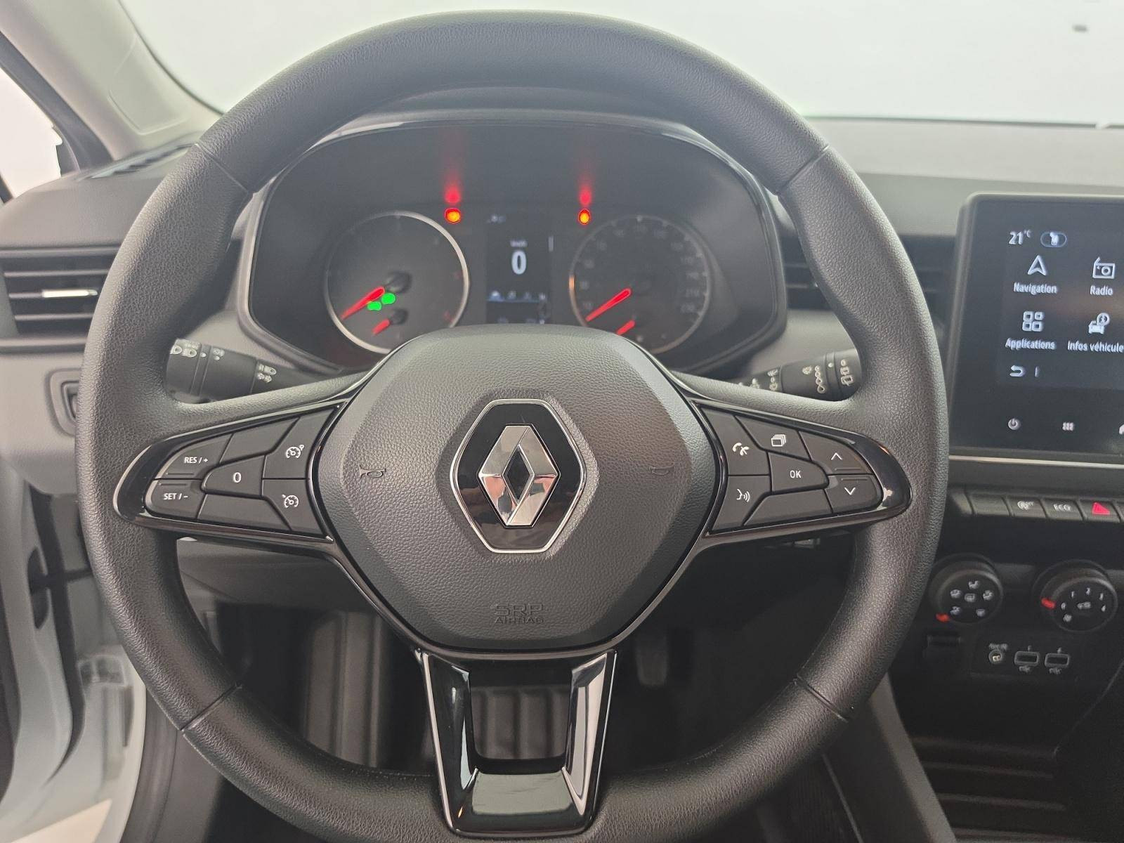 Vente en ligne Renault Clio 5 CLIO SOCIETE BLUE DCI 100 - 21N au prix de 11 990 €