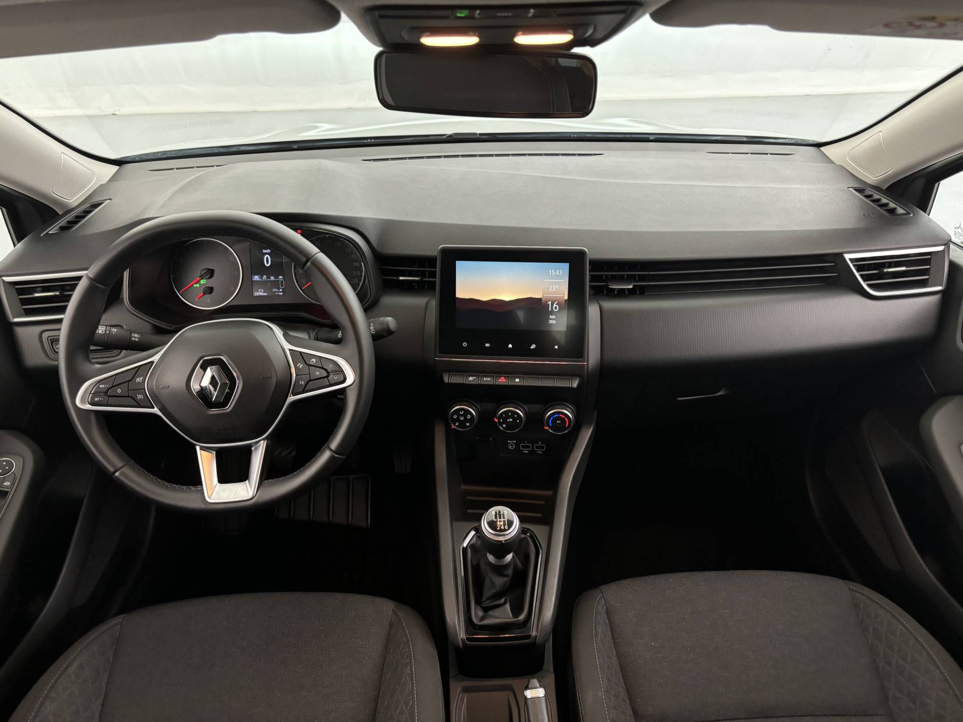 Vente en ligne Renault Clio 5 Clio TCe 90 au prix de 14 490 €