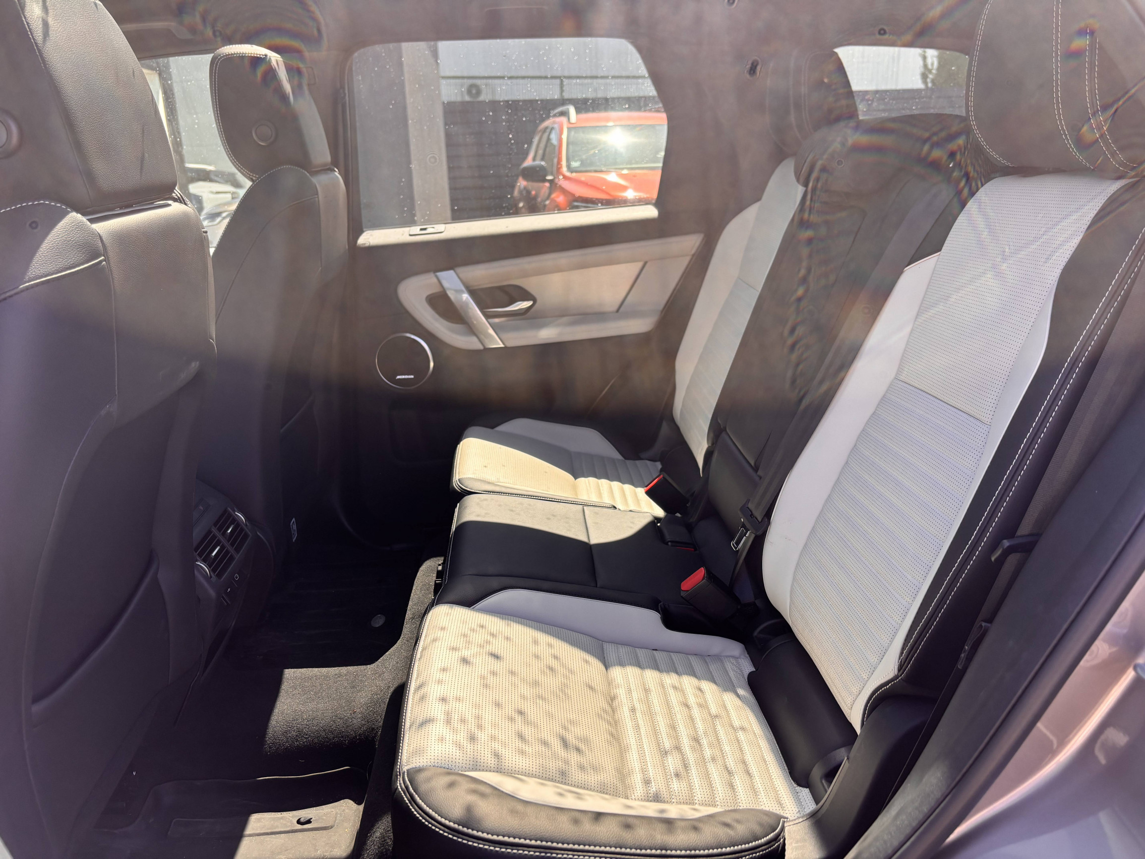 Vente en ligne Land Rover Discovery Sport  Mark VII P200 FLEXFUEL MHEV AWD BVA au prix de 34 990 €