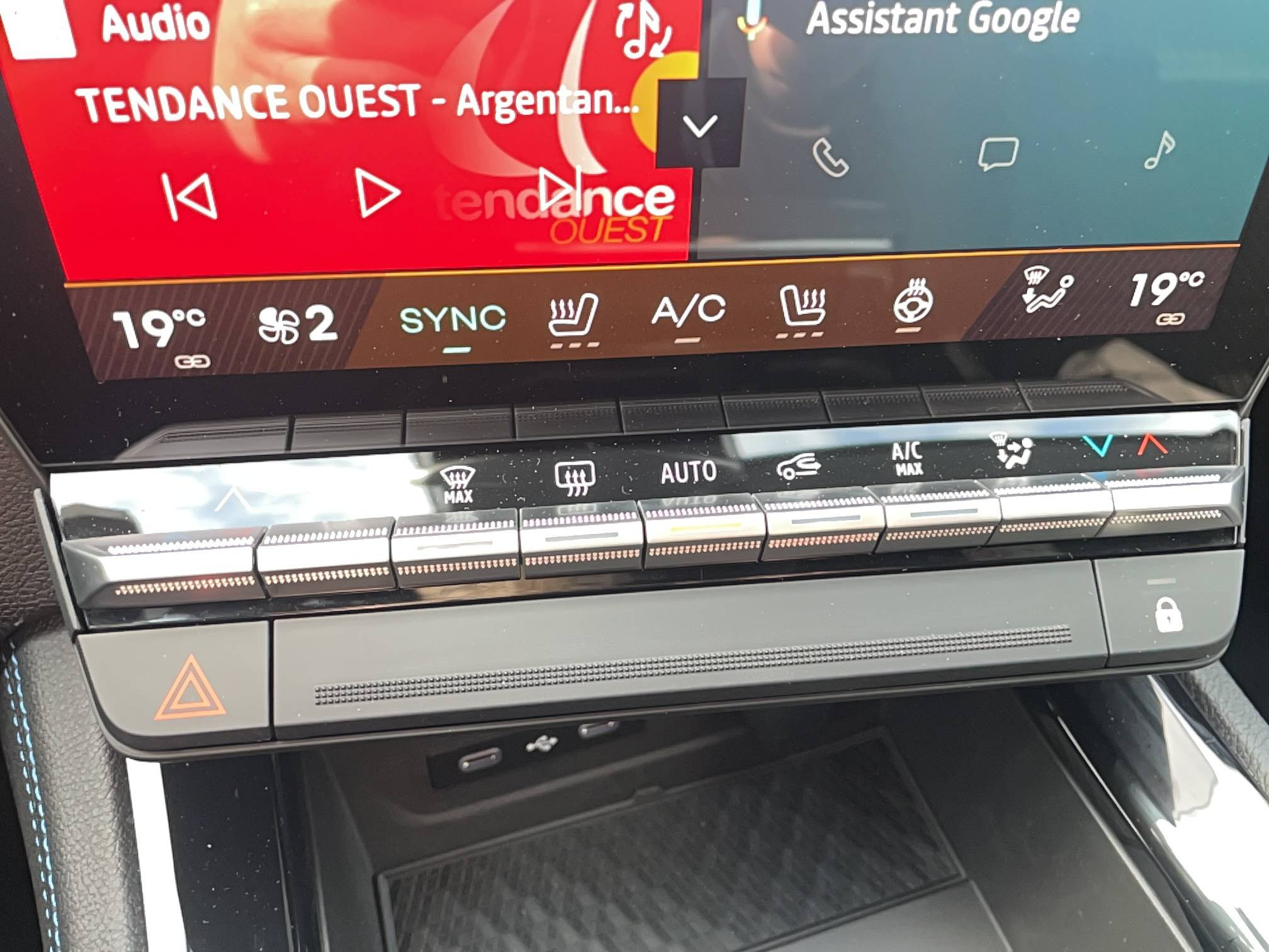 Vente en ligne Renault Austral  full hybrid E-Tech 200 ch au prix de 43 990 €