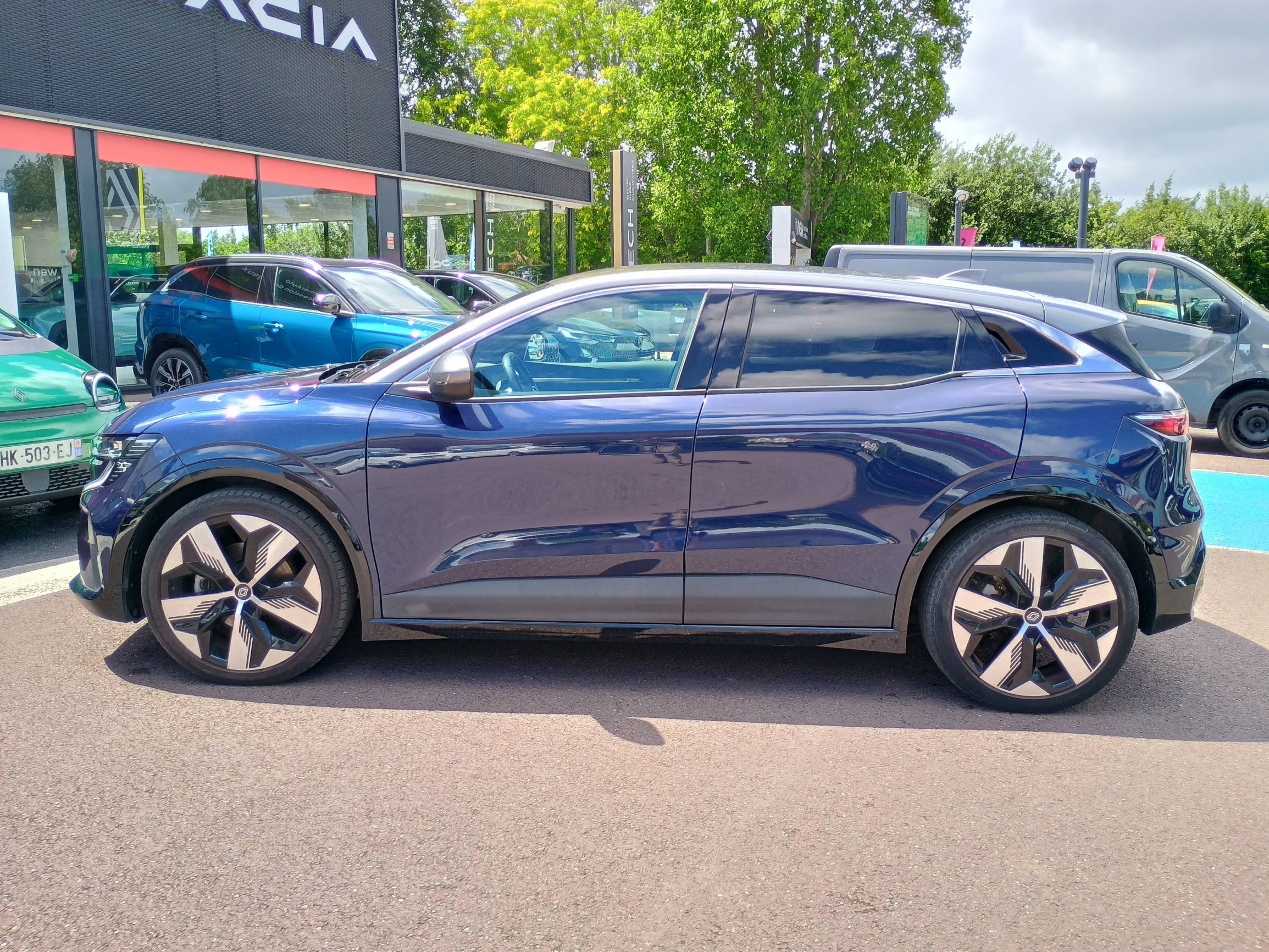 Vente en ligne Renault Megane E-Tech  EV60 220 ch optimum charge au prix de 23 990 €