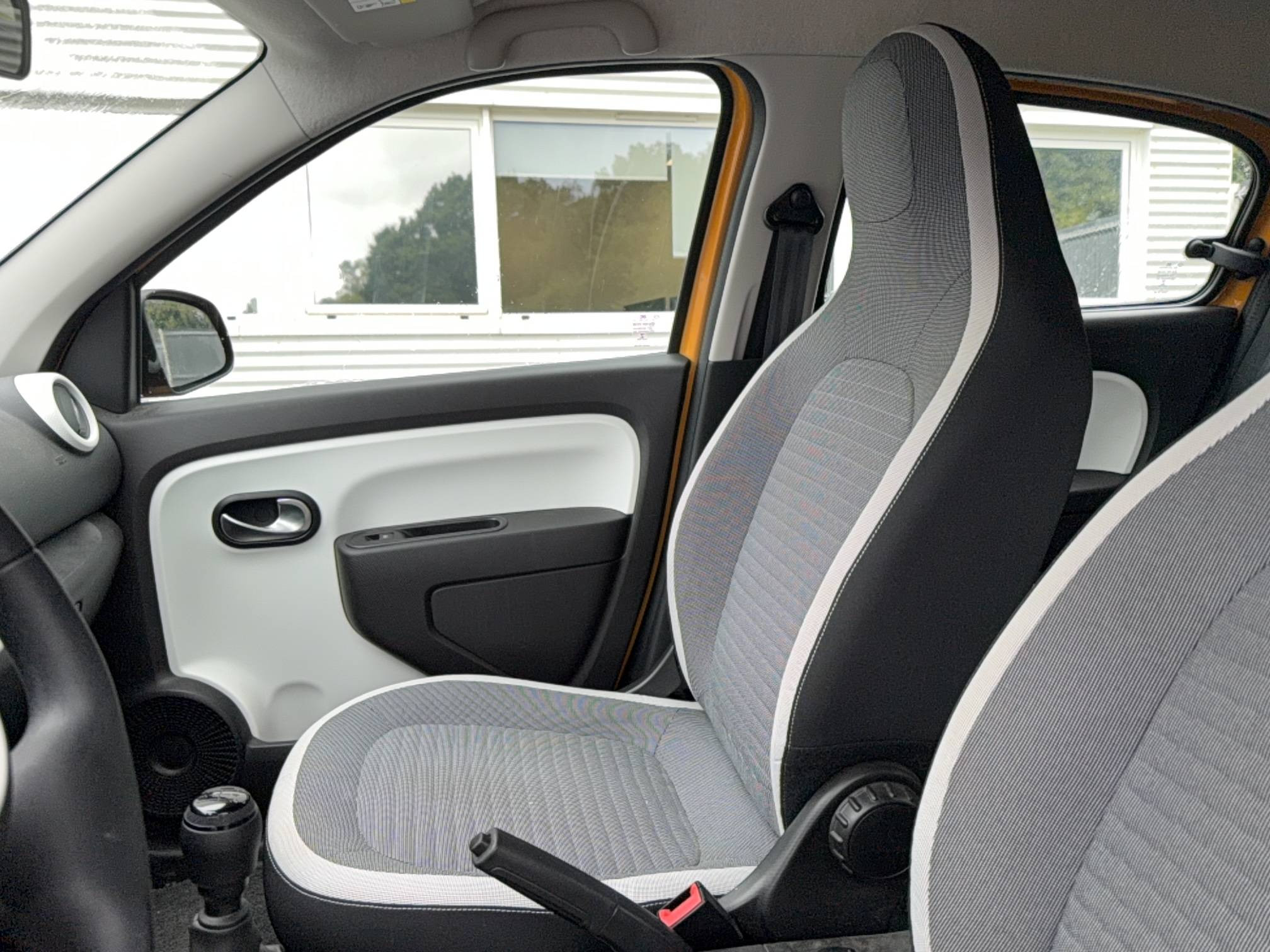 Vente en ligne Renault Twingo 3  SCe 65 au prix de 11 590 €