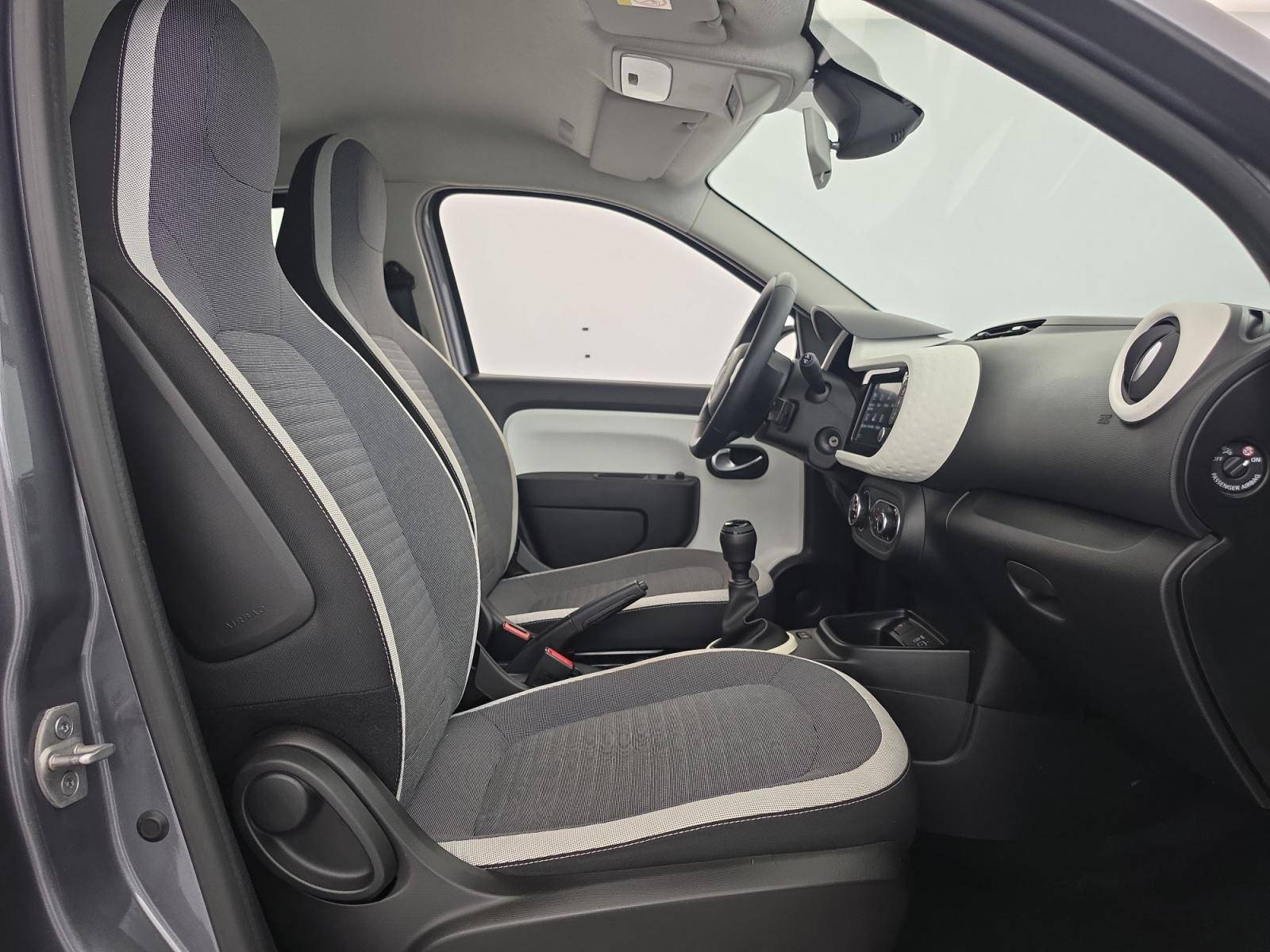 Vente en ligne Renault Twingo 3  SCe 65 - 21 au prix de 12 400 €