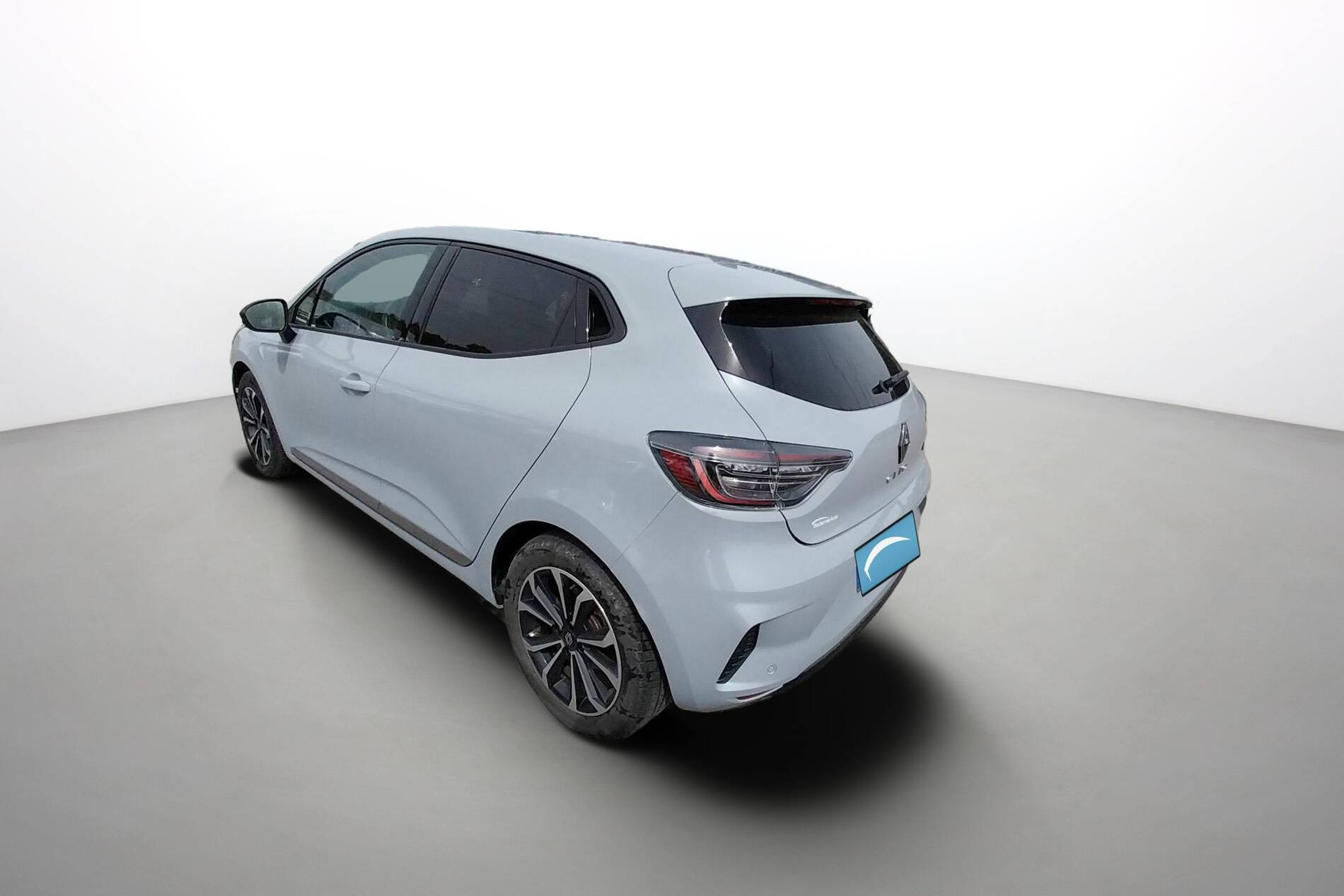 Vente en ligne Renault Clio 5 Clio E-Tech full hybrid 145 au prix de 18 700 €