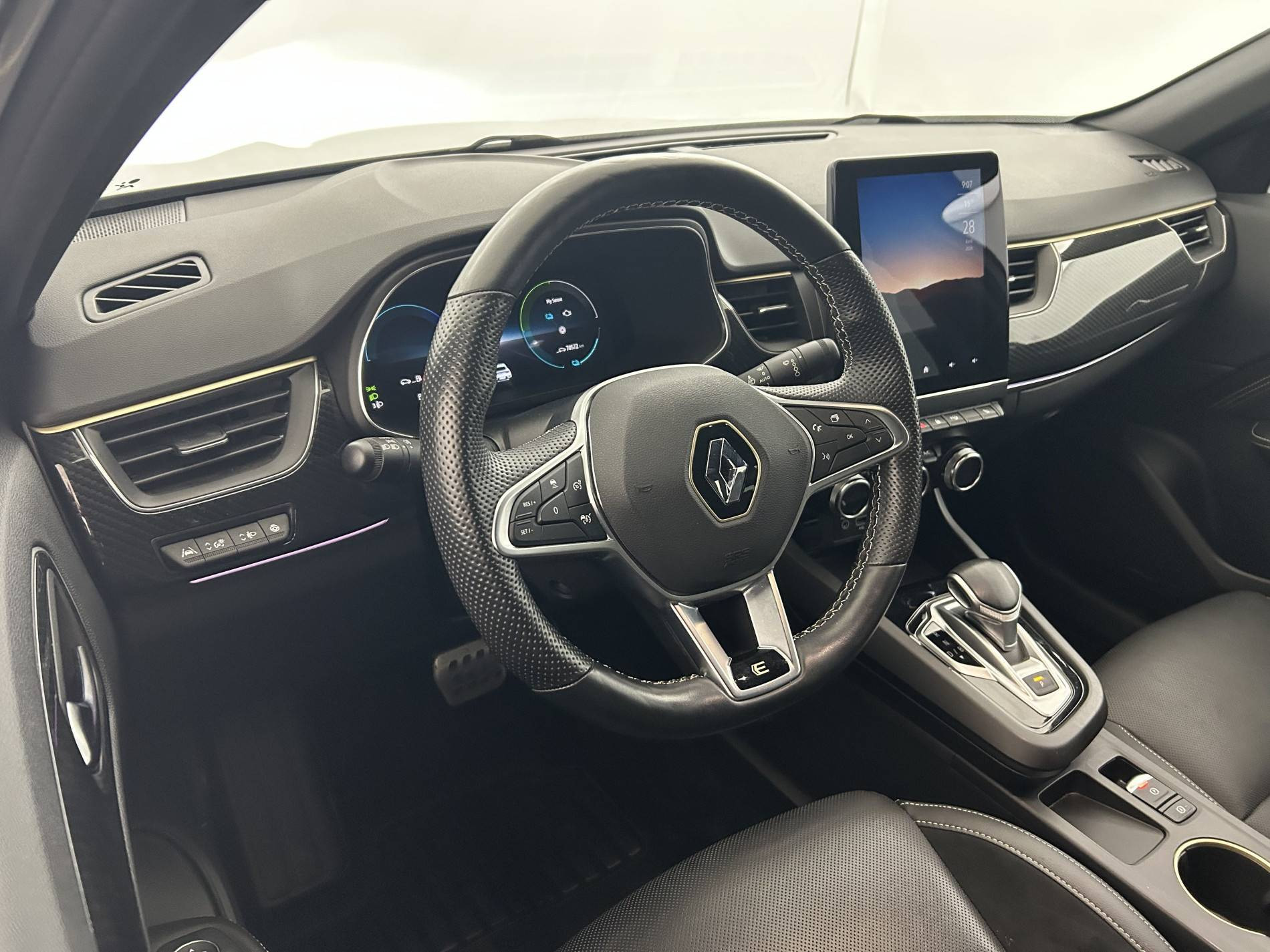 Vente en ligne Renault Arkana  E-Tech hybride 145 - 22 au prix de 19 990 €