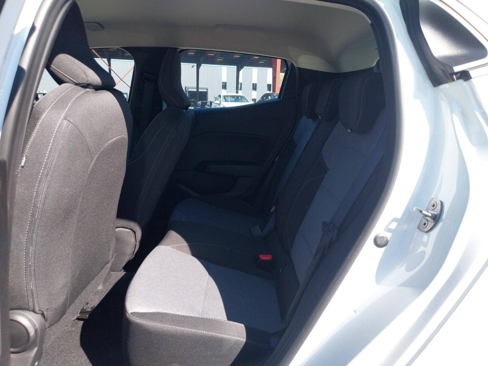 Vente en ligne Renault Clio 5 Clio Eco-G 100 ch GSR2 au prix de 15 990 €