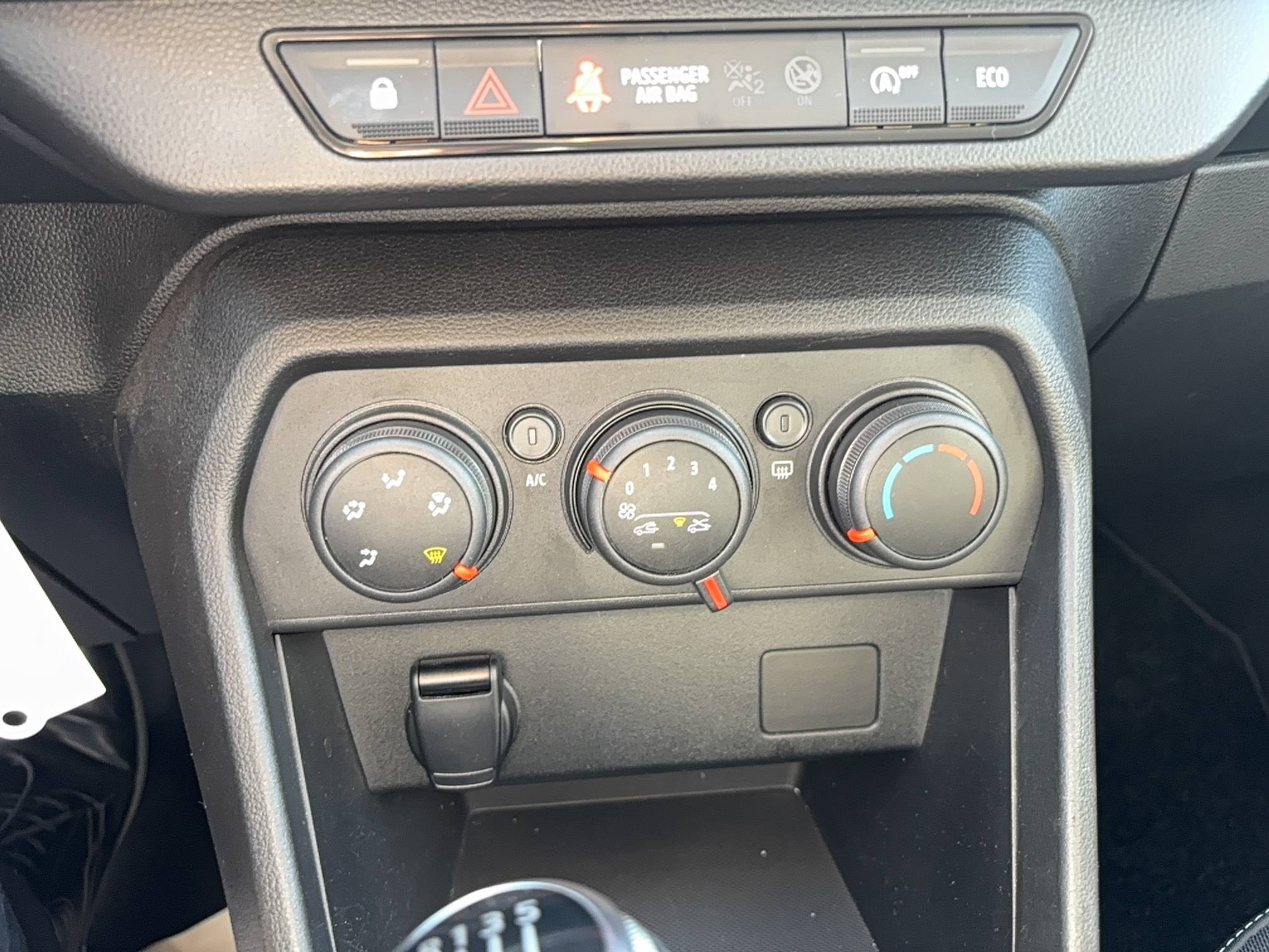 Vente en ligne Dacia Sandero  ECO-G 100 - 22 au prix de 13 490 €