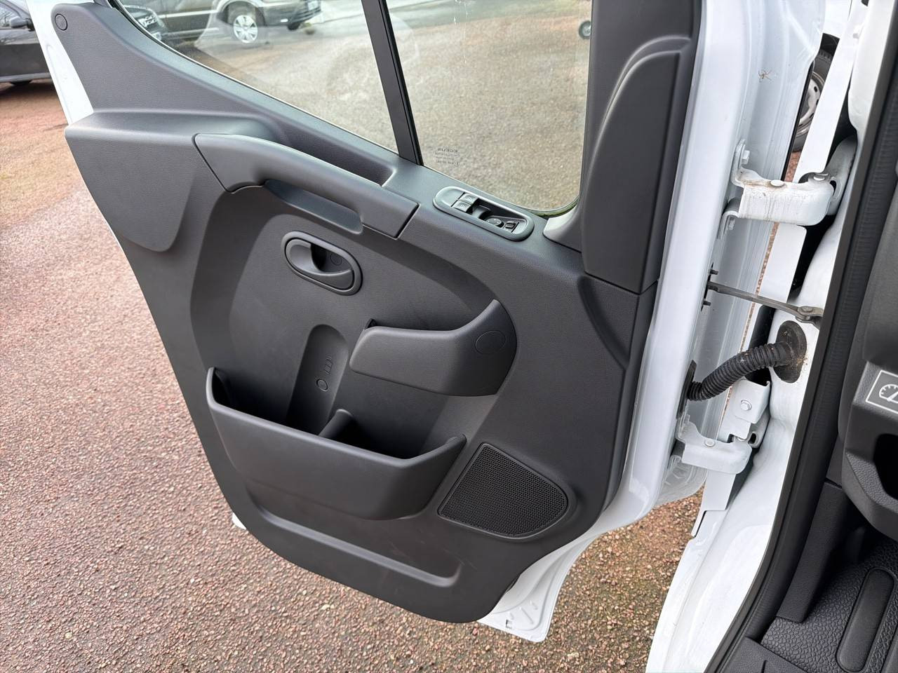 Vente en ligne Renault Master E-Tech MASTER ELECTRIQUE FGN L2H2 F3500 EV52 au prix de 27 990 €