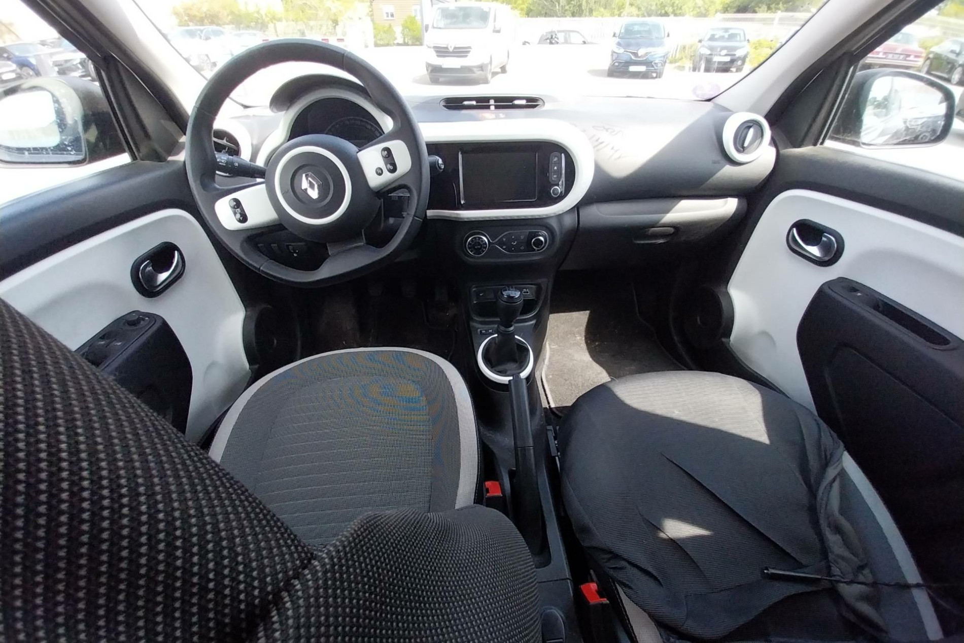 Vente en ligne Renault Twingo 3  SCe 65 au prix de 13 490 €