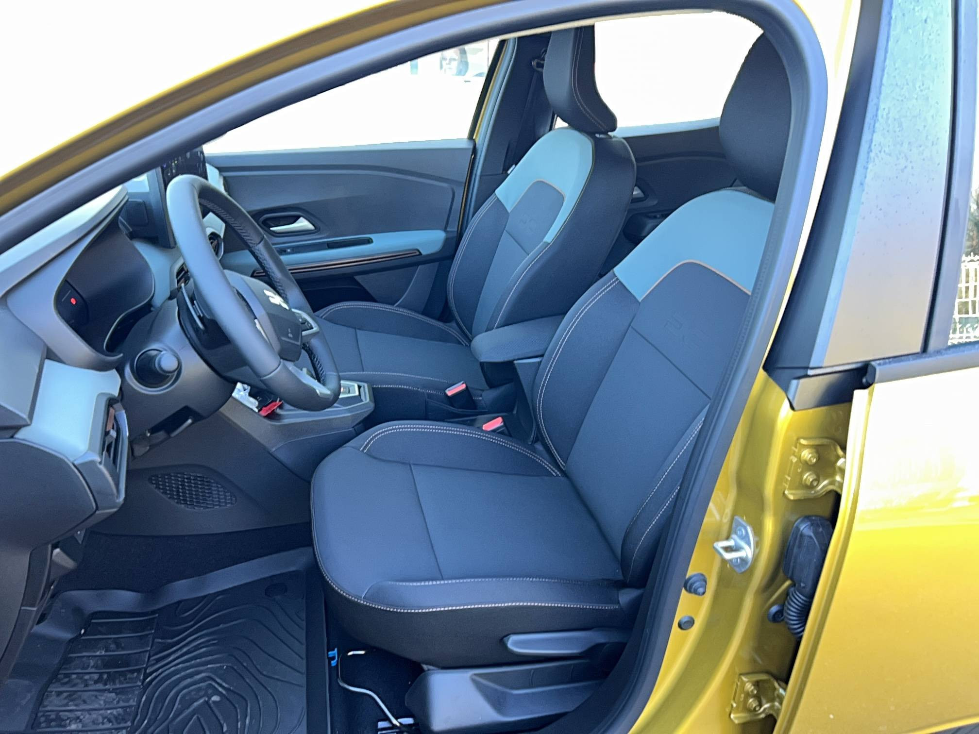 Vente en ligne Dacia Sandero Sandero ECO-G 120 auto au prix de 21 990 €