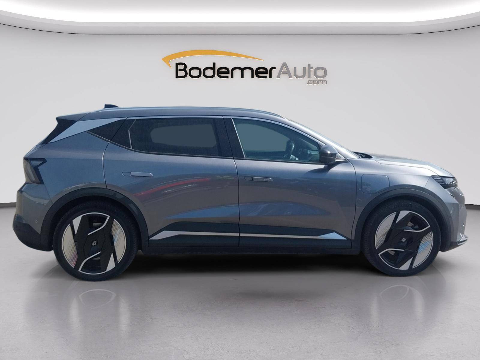 Vente en ligne Renault Scenic E-Tech Scenic E-Tech électrique 220 ch grande autonomie au prix de 38 590 €