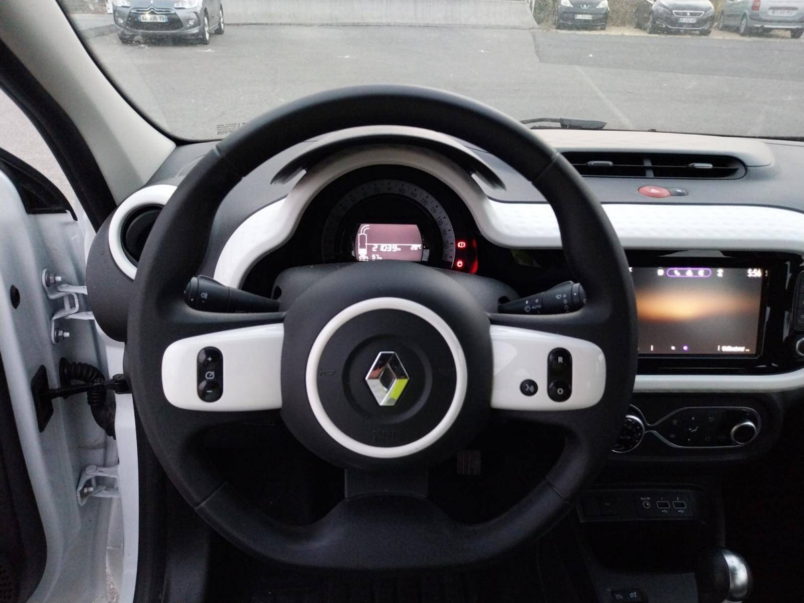 Vente en ligne Renault Twingo Electrique Twingo III E-Tech au prix de 13 290 €