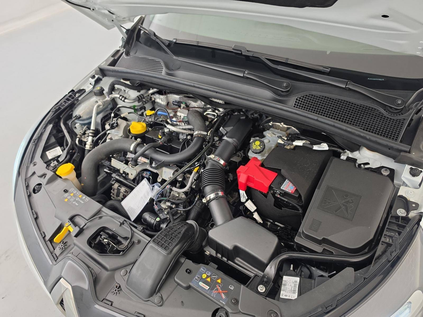 Vente en ligne Renault Clio 5 Clio TCe 90 - 21 au prix de 12 791 €