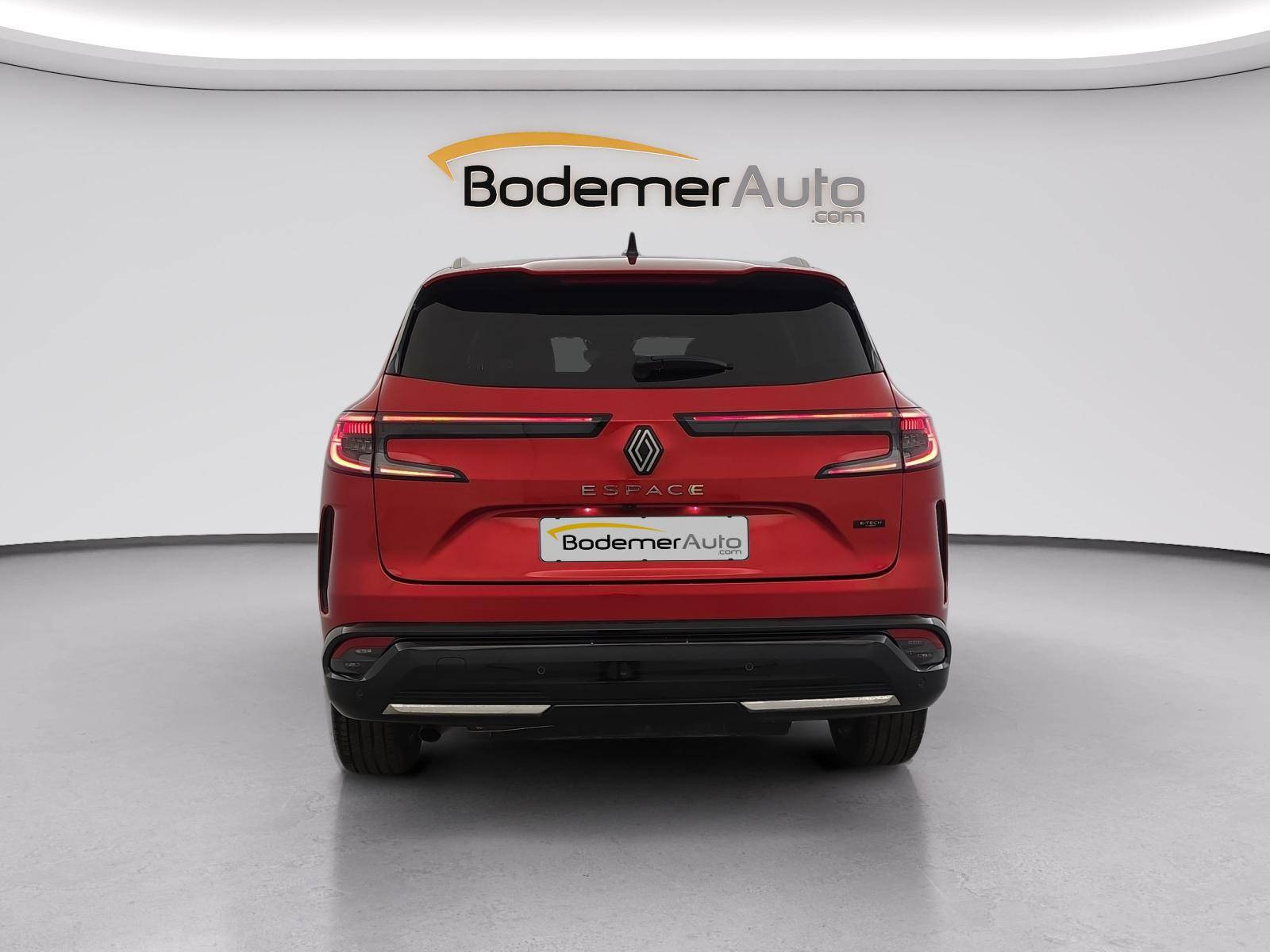 Vente en ligne Renault Espace Espace E-Tech full hybrid 200 5pl au prix de 32 990 €