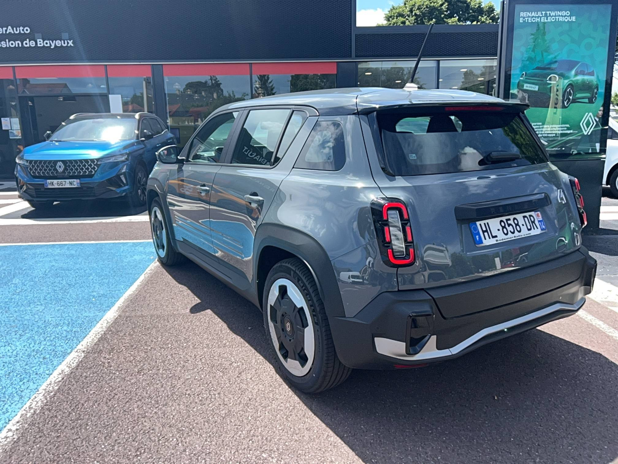 Vente en ligne Renault R4 E-Tech  150 ch autonomie confort au prix de 31 990 €