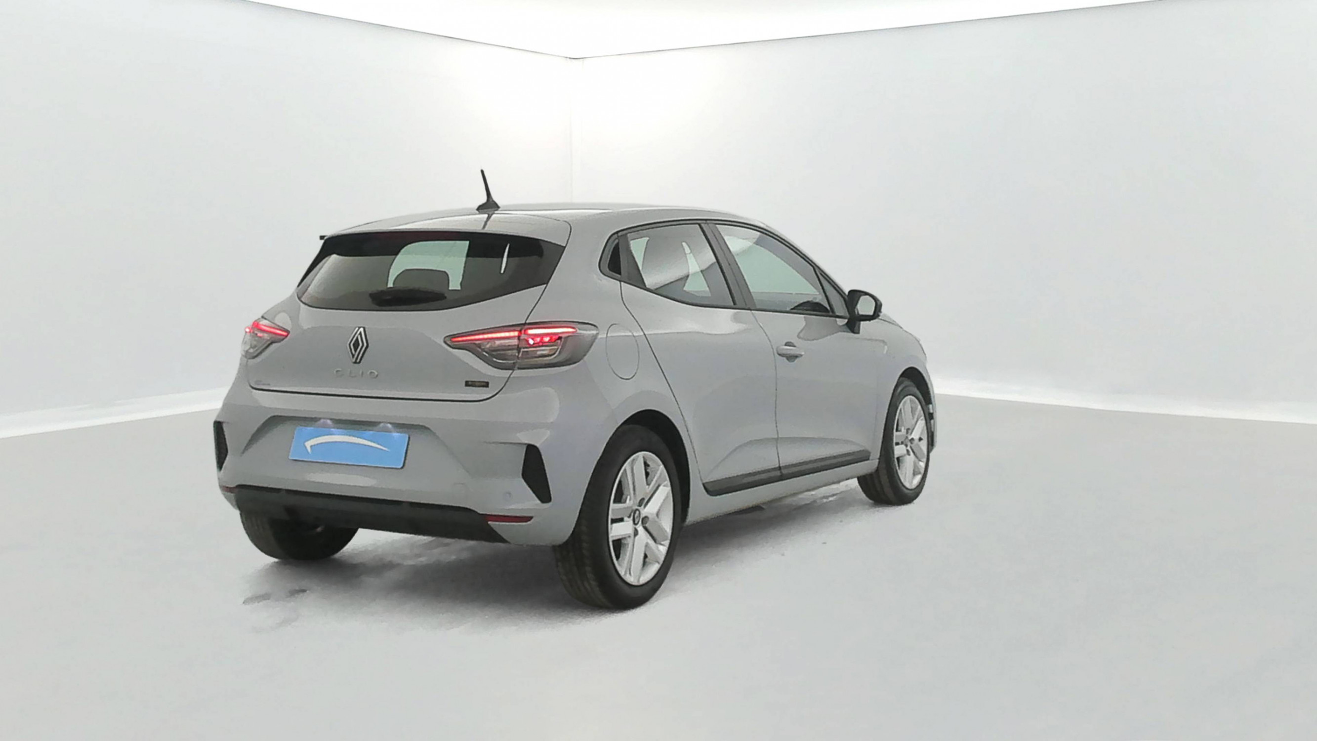 Vente en ligne Renault Clio 5 Clio E-Tech full hybrid 145 ch GSR2 au prix de 20 490 €