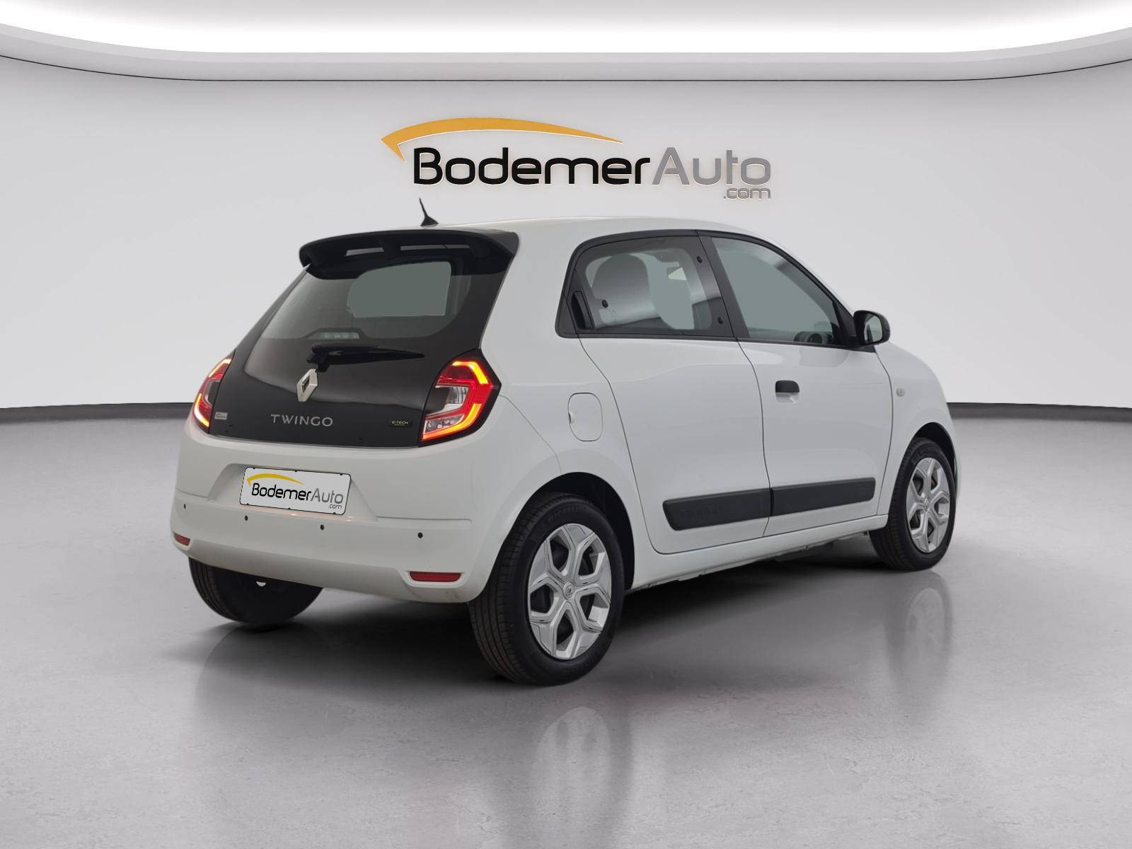Vente en ligne Renault Twingo Electrique Twingo III E-Tech au prix de 10 950 €
