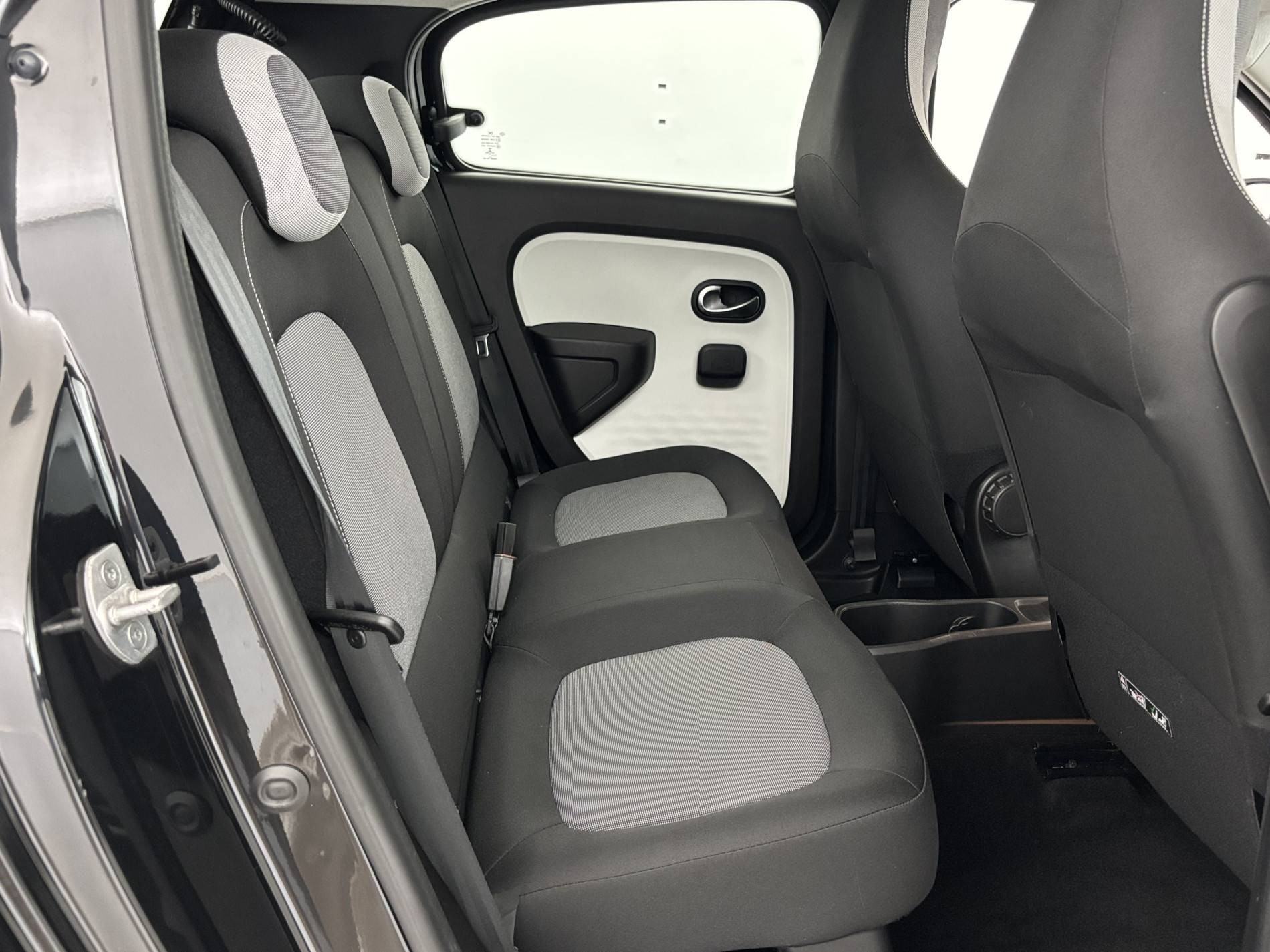 Vente en ligne Renault Twingo 3  TCe 95 au prix de 10 790 €