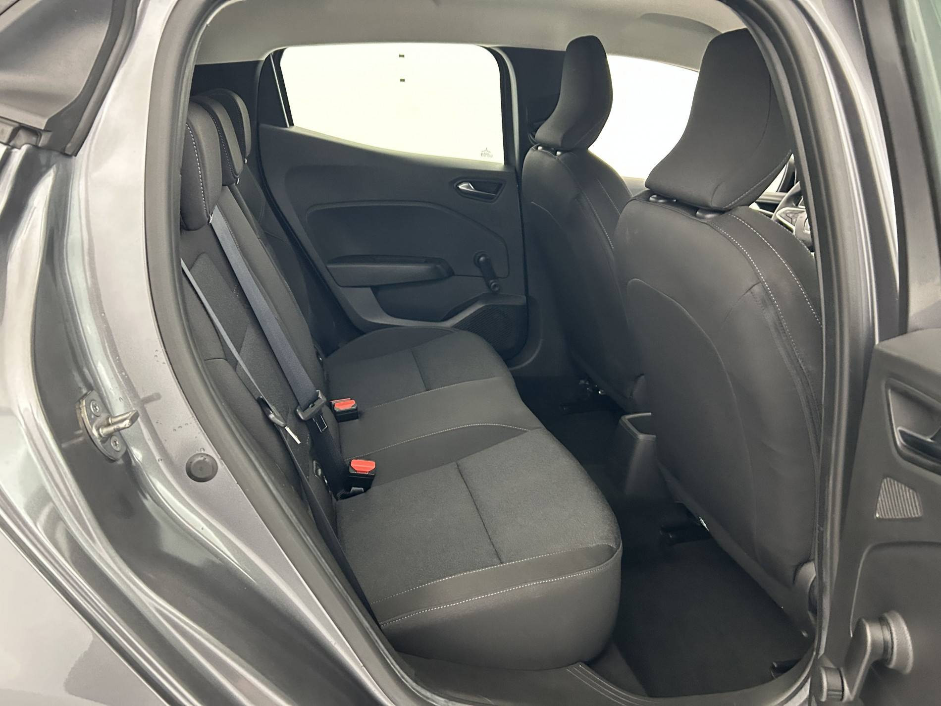 Vente en ligne Renault Clio 5 Clio TCe 90 au prix de 14 590 €