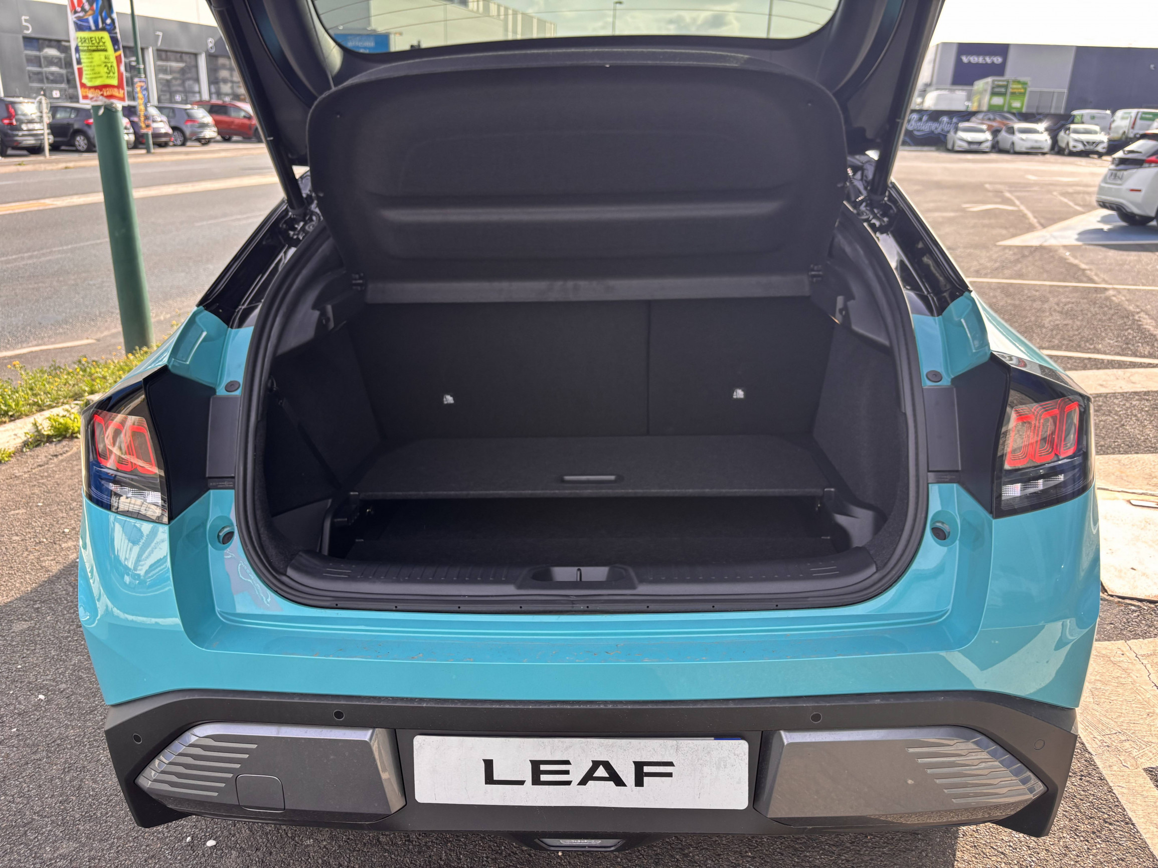 Vente en ligne Nissan Leaf  Electrique 75kWh 217 ch au prix de 42 750 €