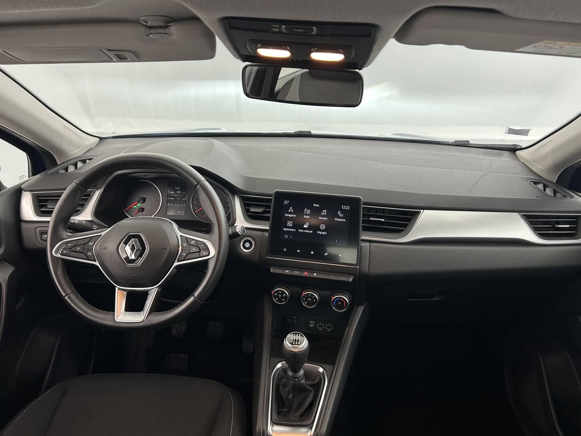 Vente en ligne Renault Captur  Blue dCi 95 au prix de 14 890 €