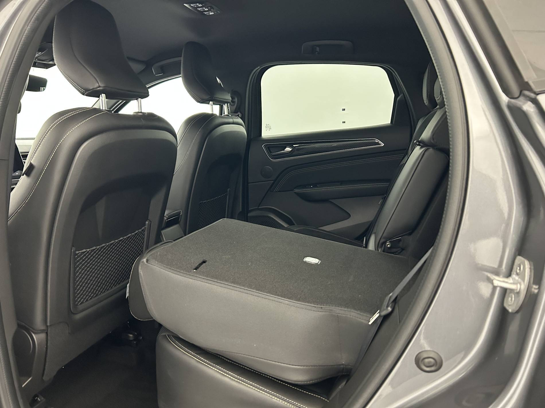Vente en ligne Renault Arkana  E-Tech hybride 145 - 22 au prix de 18 960 €