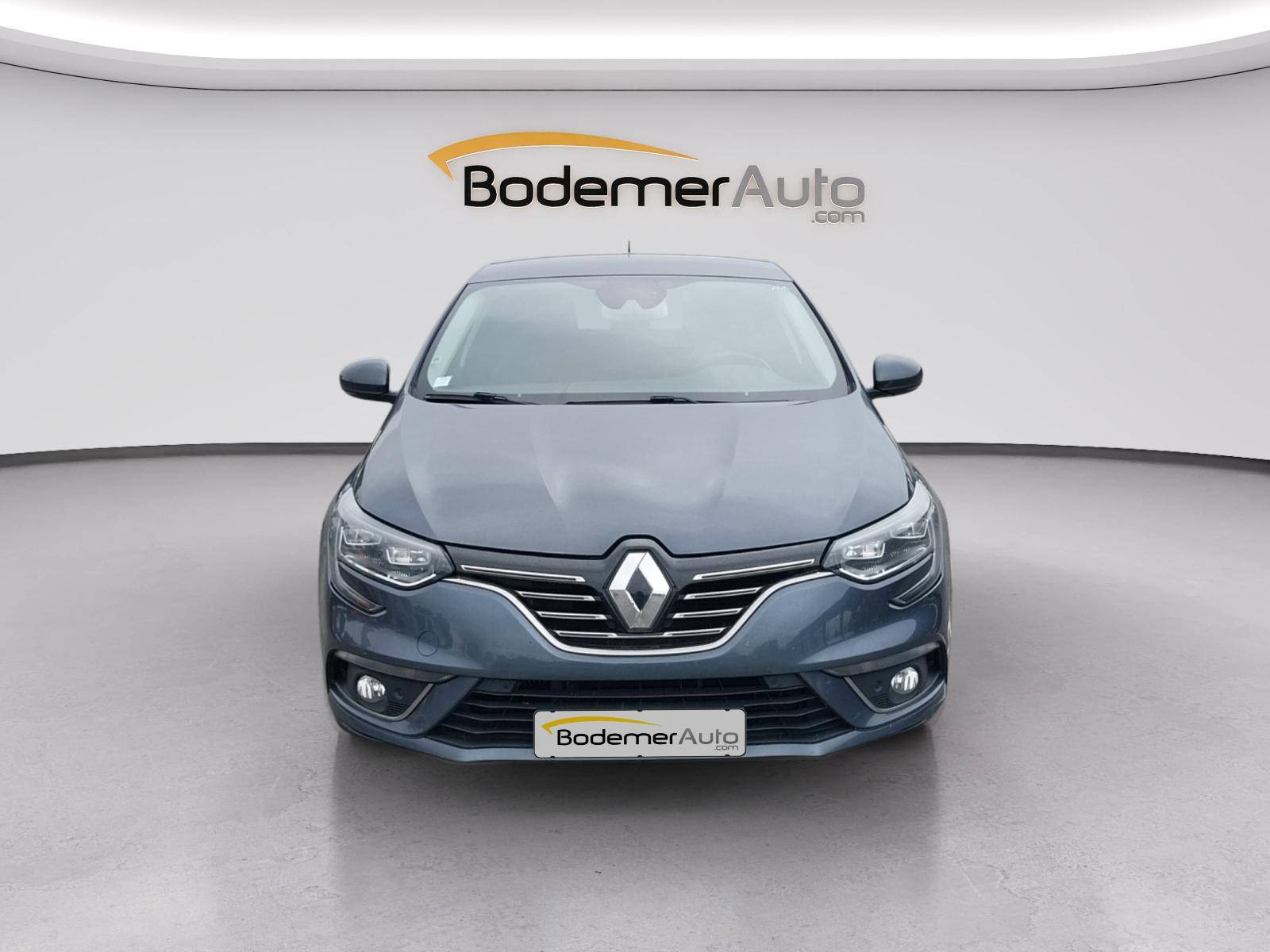 Vente en ligne Renault Megane 4 Mégane IV Berline TCe 140 Energy EDC au prix de 14 290 €