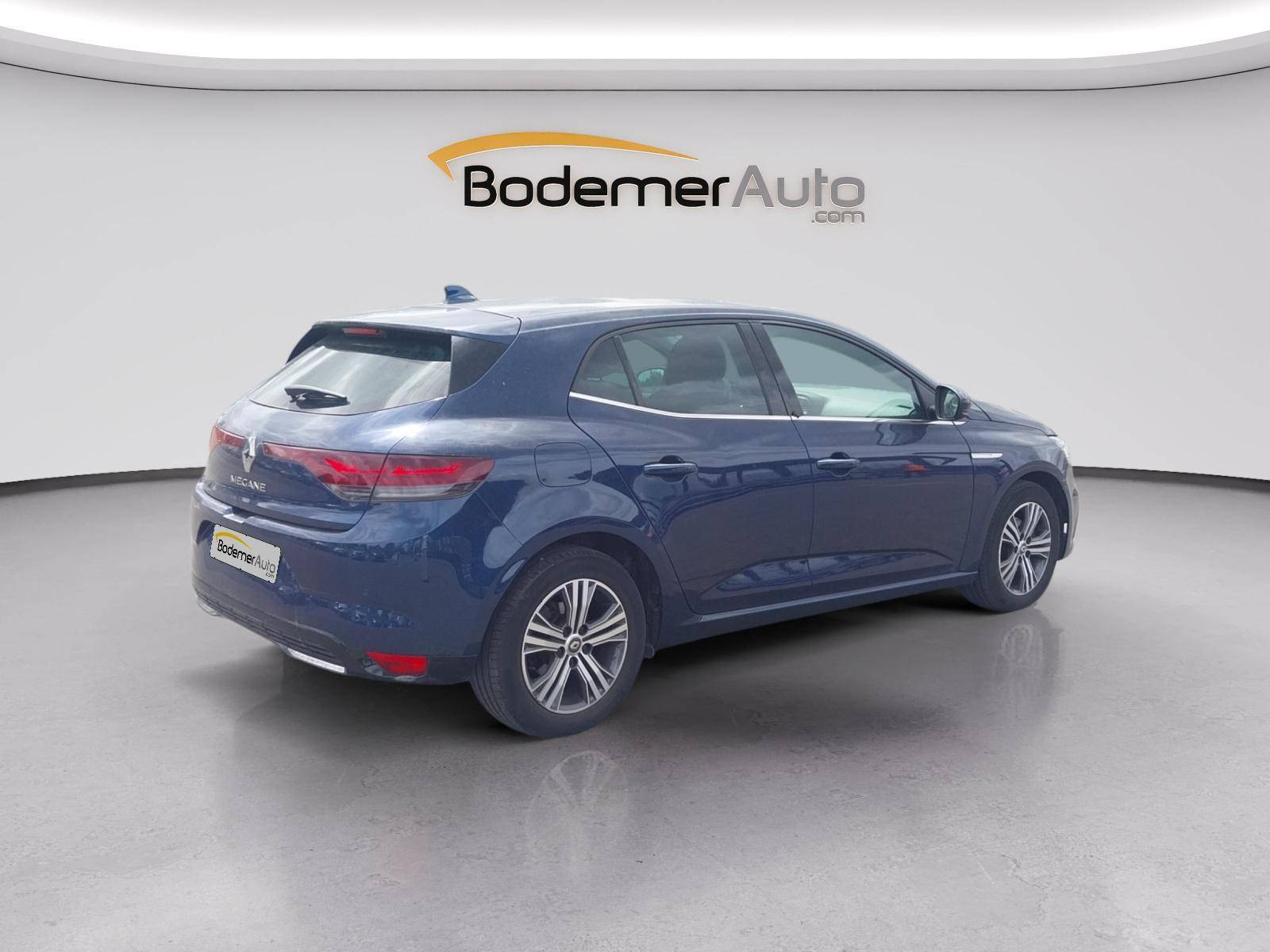 Vente en ligne Renault Megane 4 Mégane IV Berline Blue dCi 115 au prix de 14 490 €