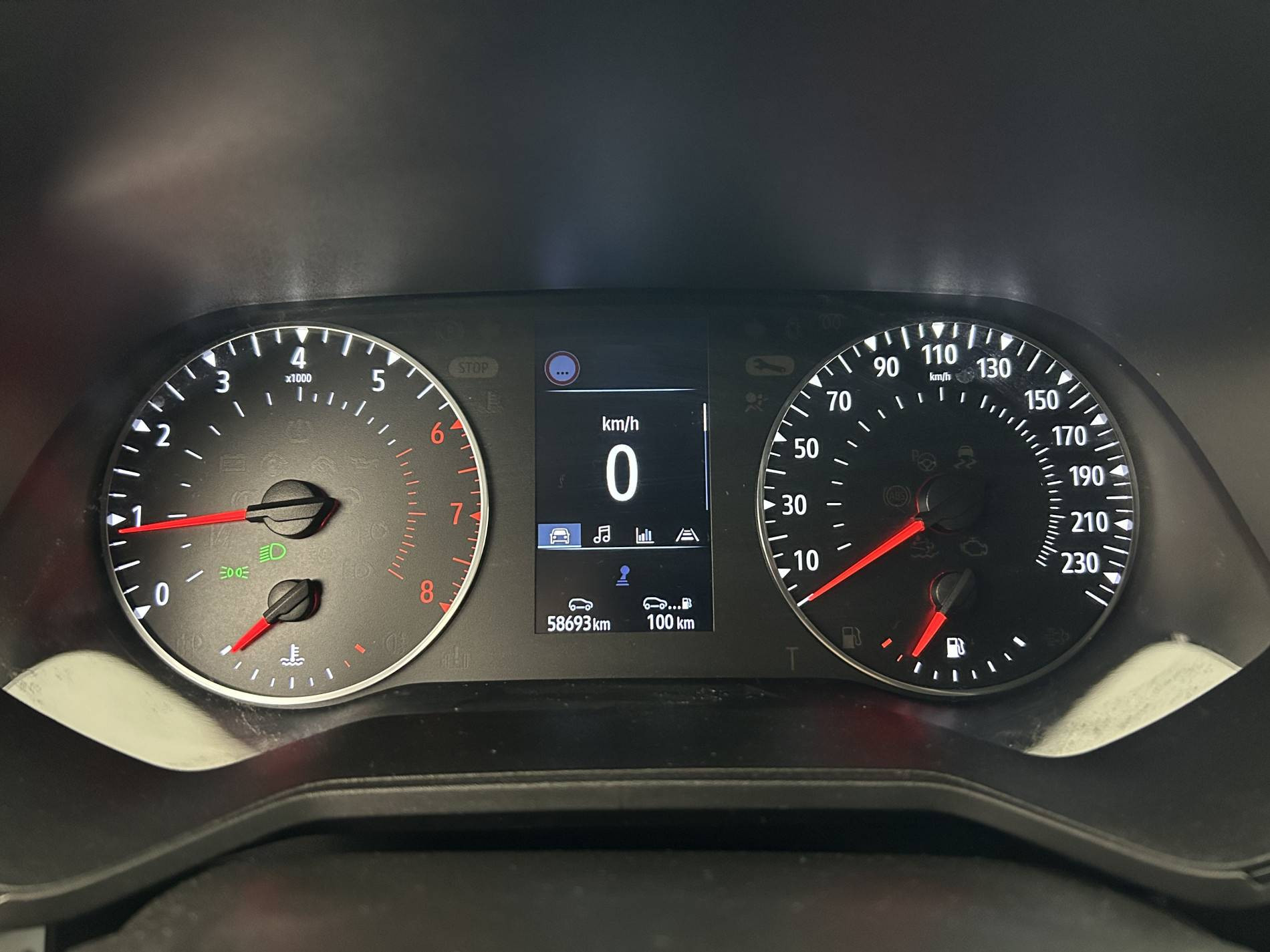 Vente en ligne Renault Clio 5 Clio TCe 90 - 21N au prix de 13 690 €